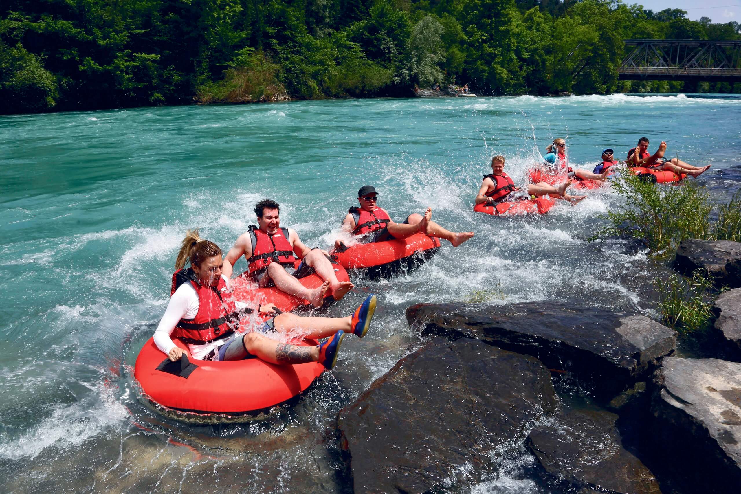 thun-aare-tubing-sommer