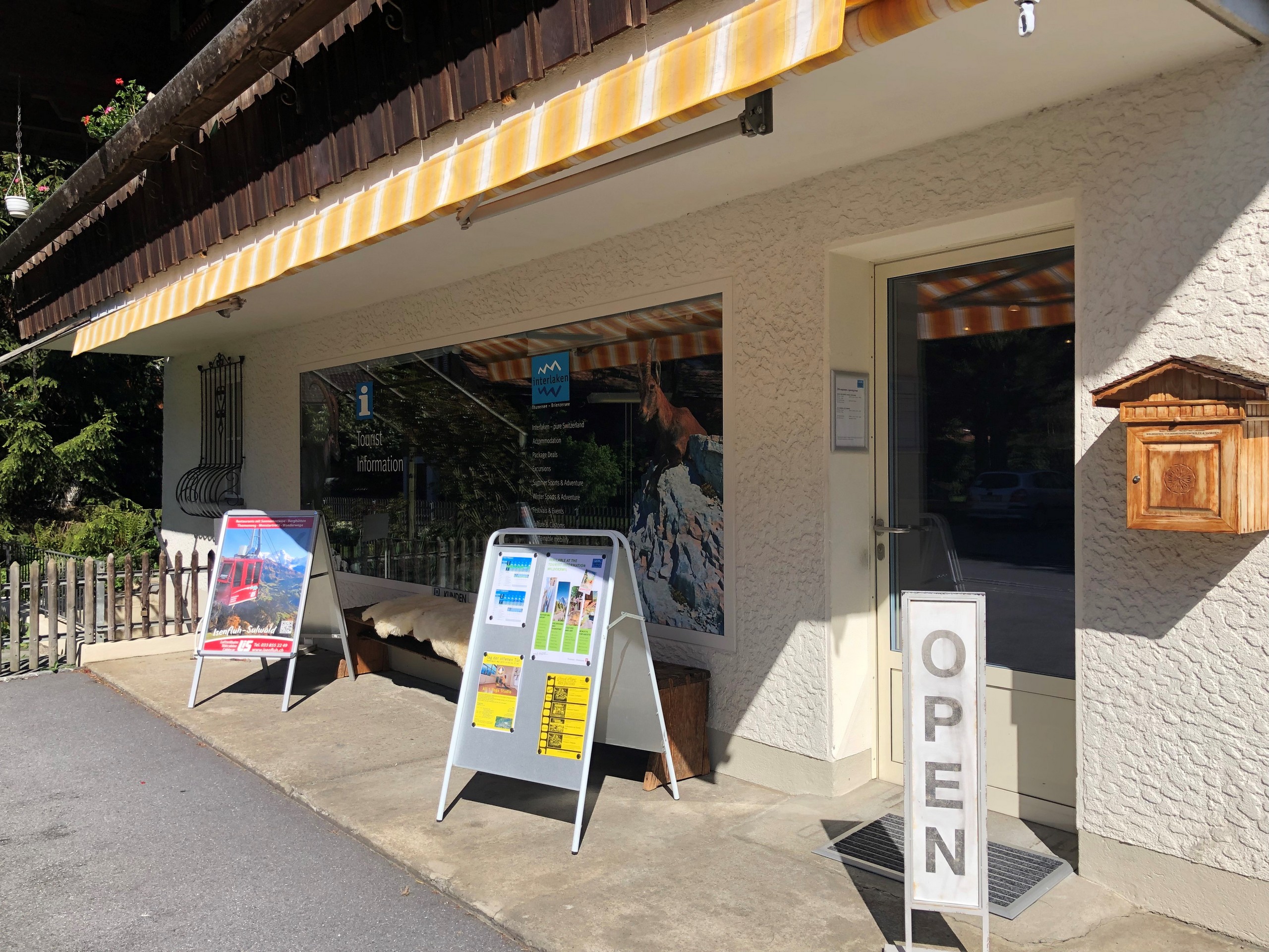 tourist-info-wilderswil-aussenansicht