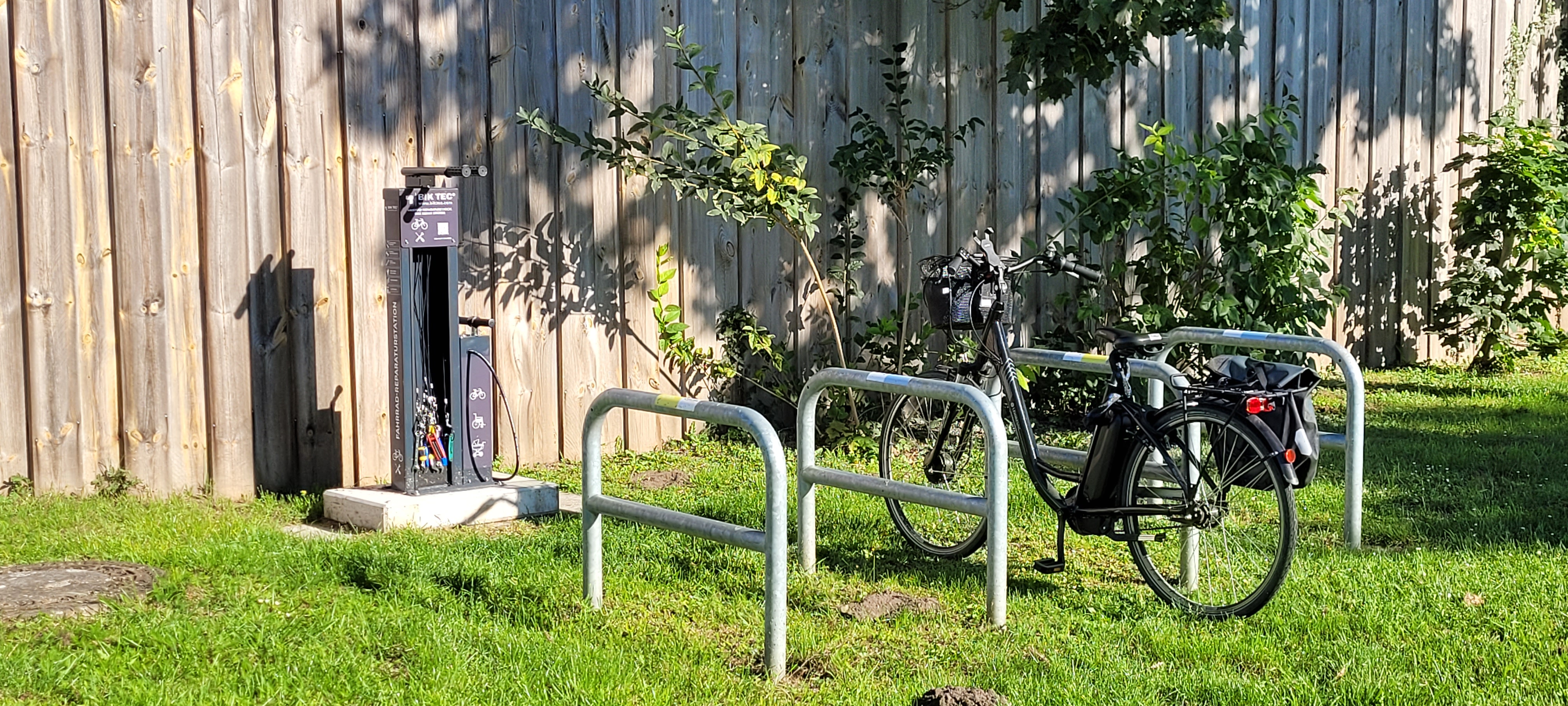 Fahrrad-Reparatur-Station Gr. Denke