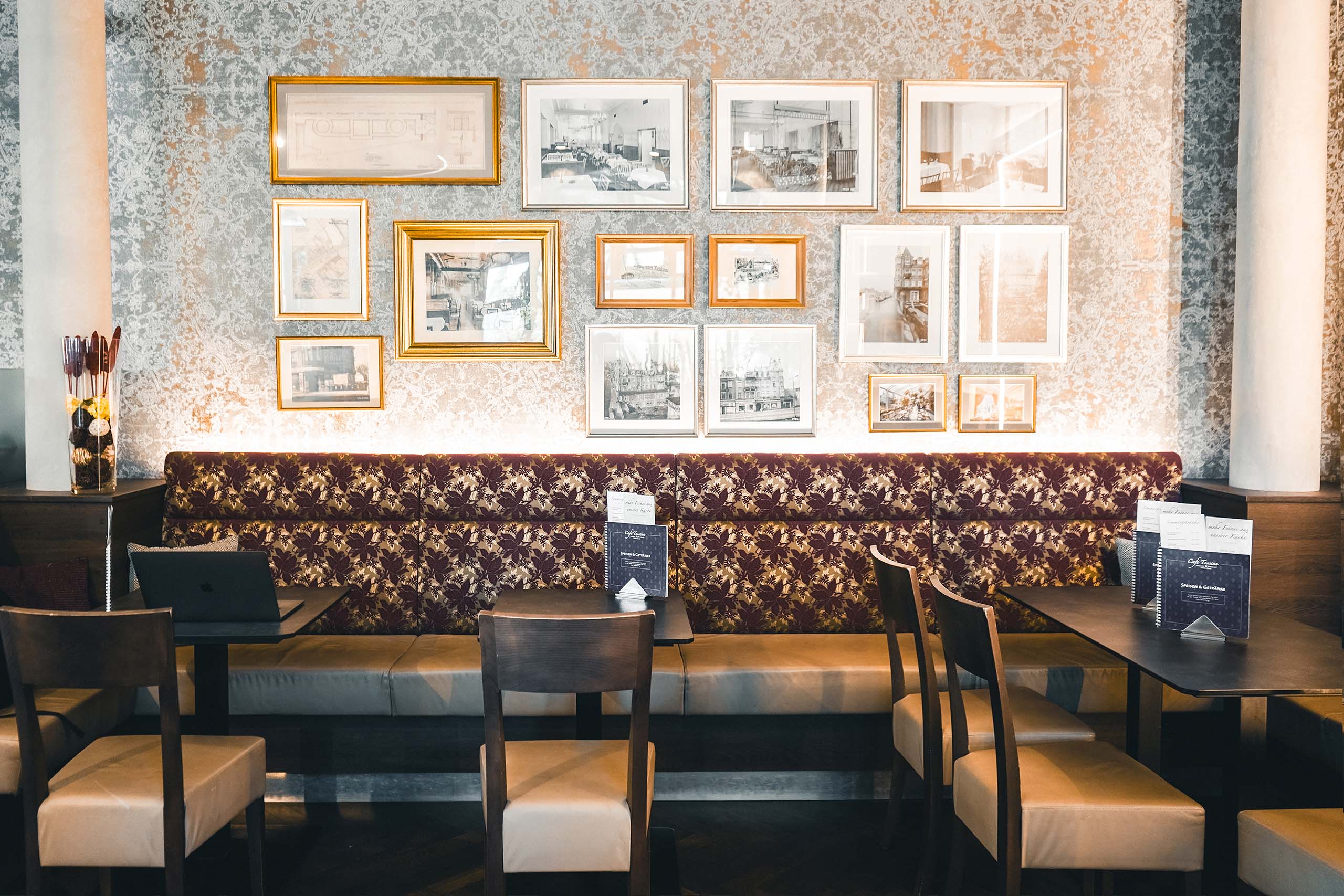 Café Toscana – Motiv
