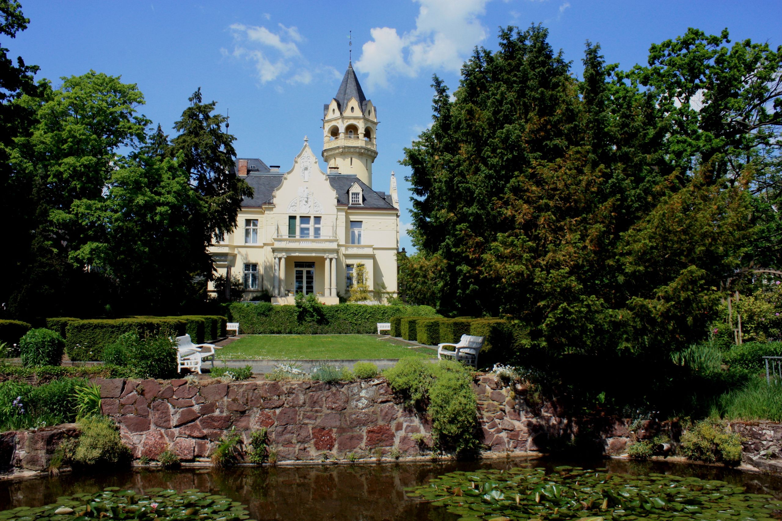 Meyenburg Art House