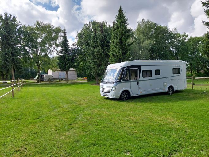 Wohnmobilstellplatz "Reitstall Thiele"