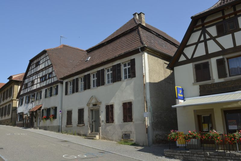 Amtshaus von der Straße aus