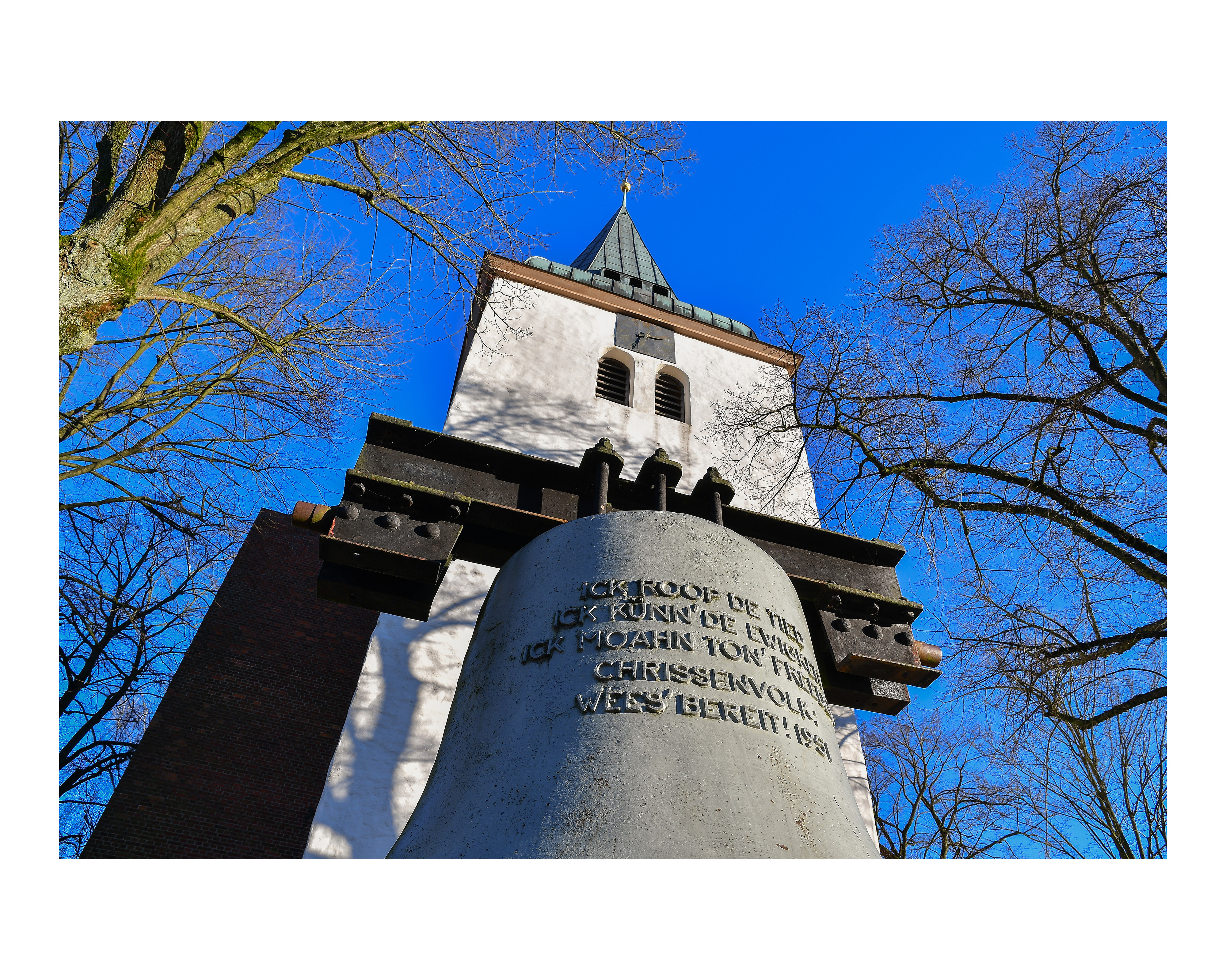 Stadtkirche und Kriegerdenkmal Rotenburg (Wümme)