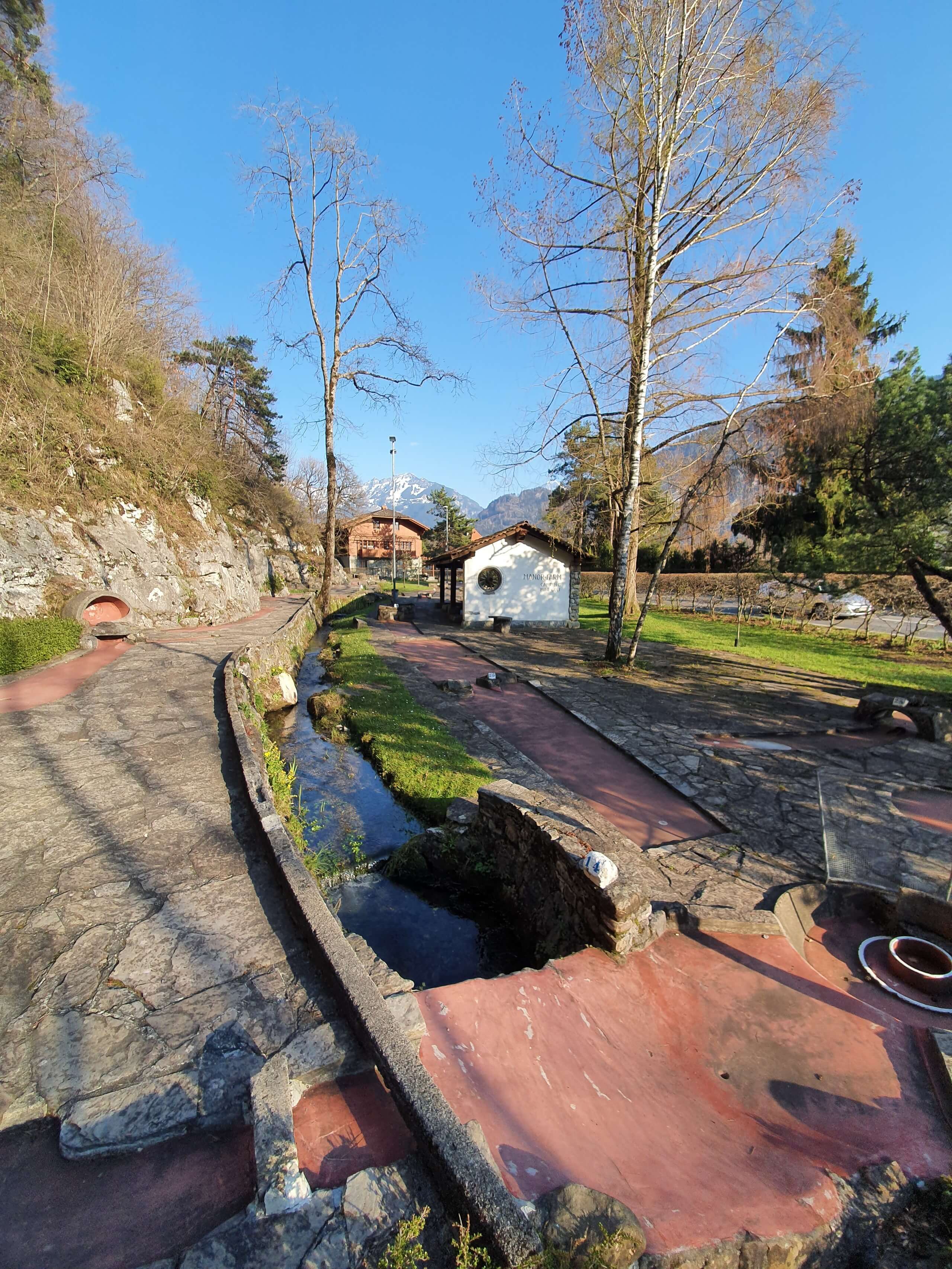 minigolf-manorfarm-neuhaus