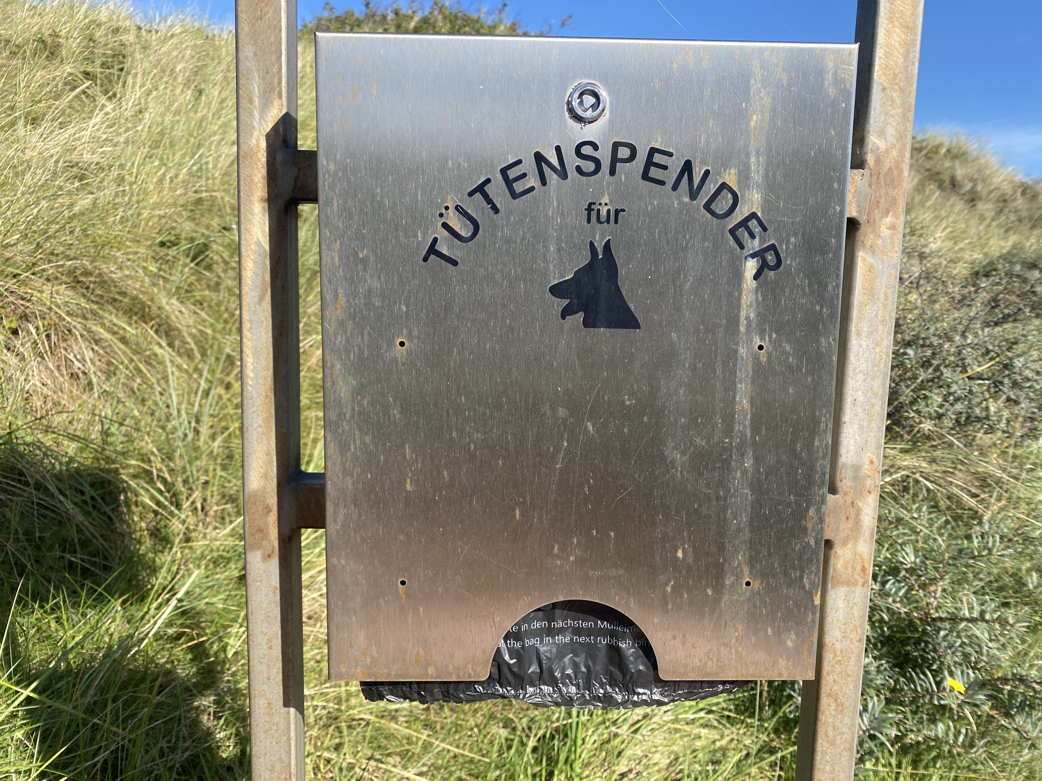 Hundekotbeutelspender Dellertstraße/Schoolpad