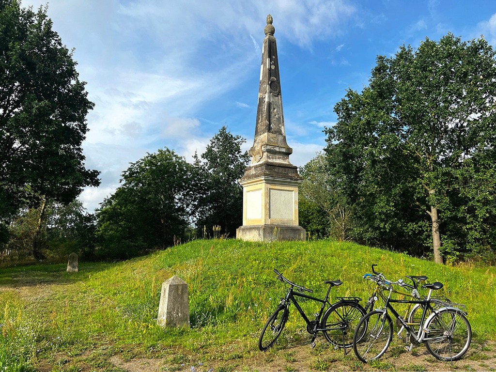 Obelisk des Lustlagers in Zeithain