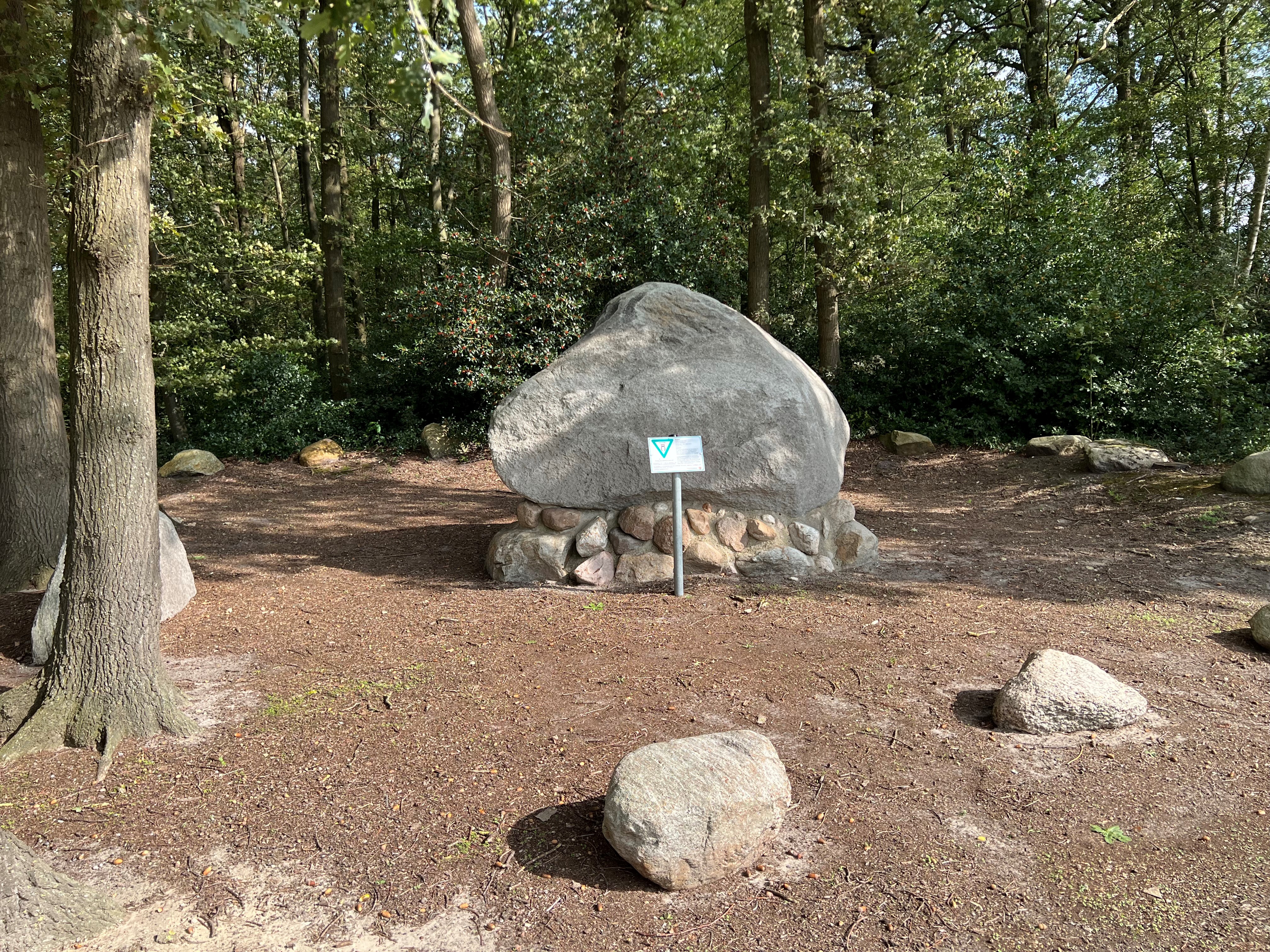 Findling "Alter Schwede aus dem Luk"