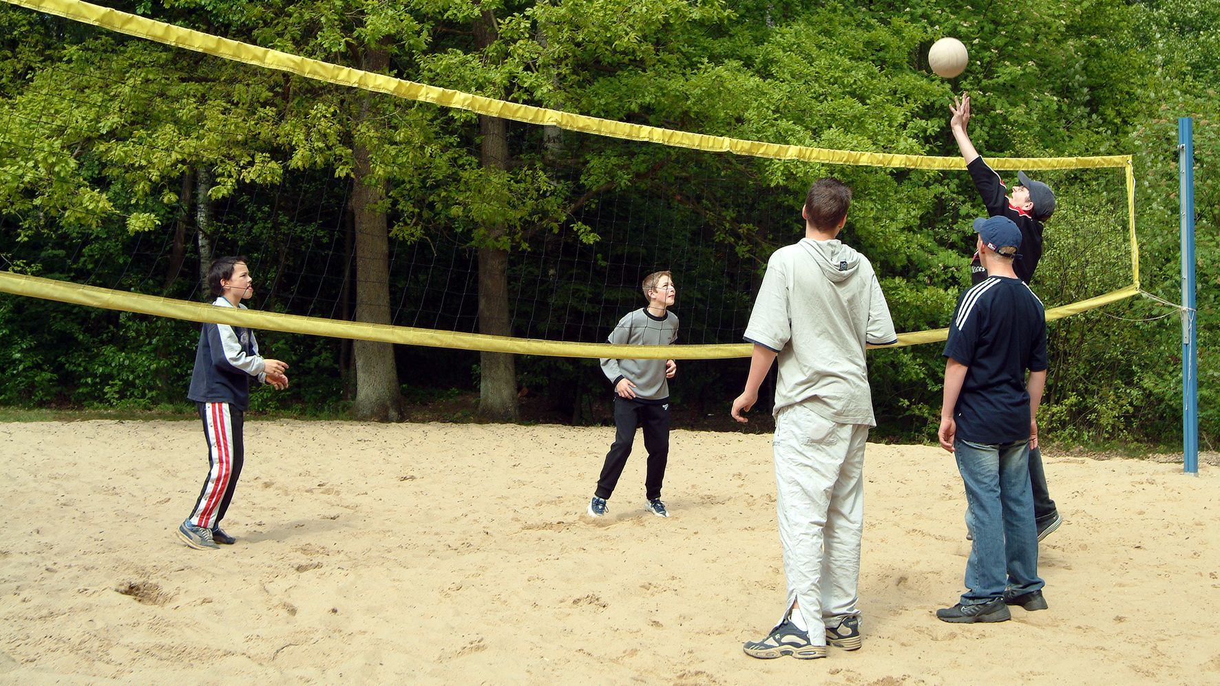 jugendherberge-mueden-fassberg-volleyballplatz-a