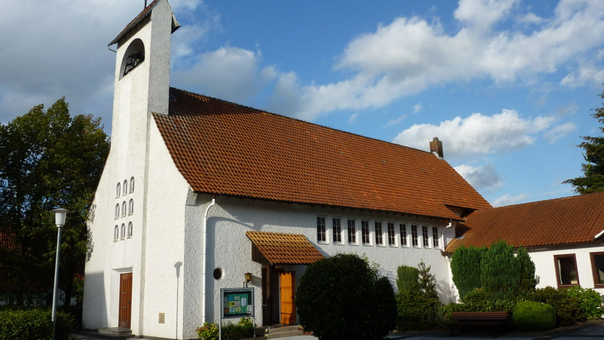 Christ König - Katholische Kirche - Zeven
