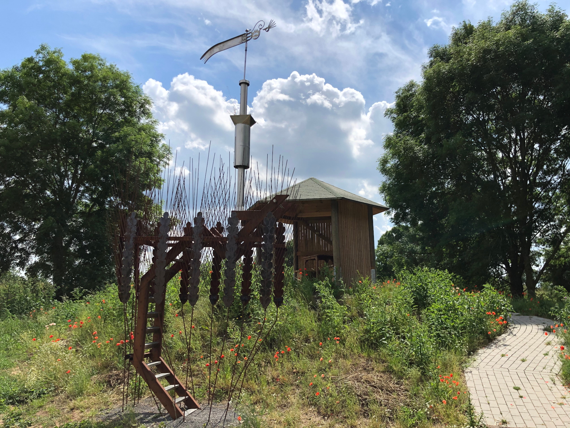 Skulptur "Marschbodenglück – Schibboleth"