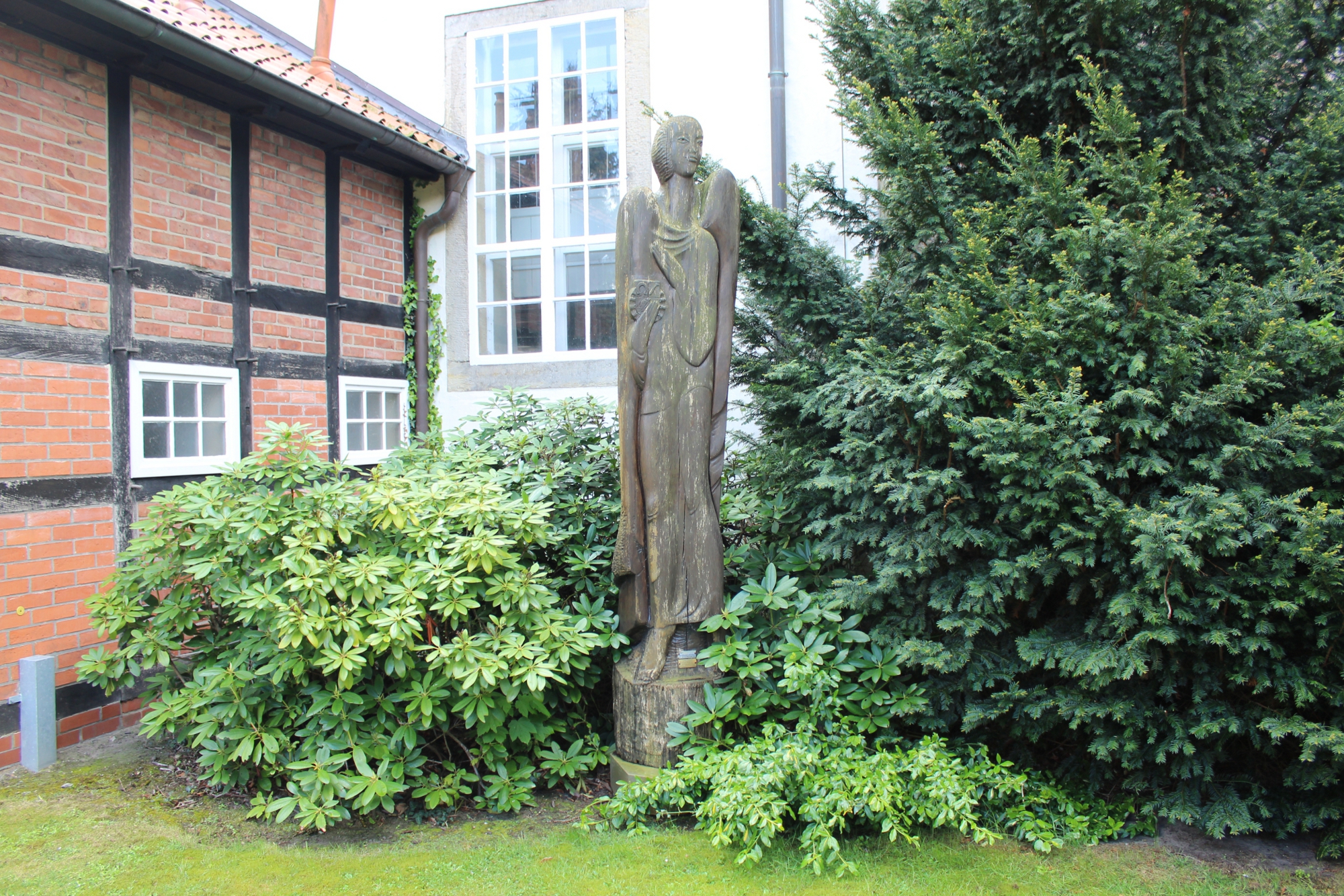 Skulptur "Der Engel von Warmsen"