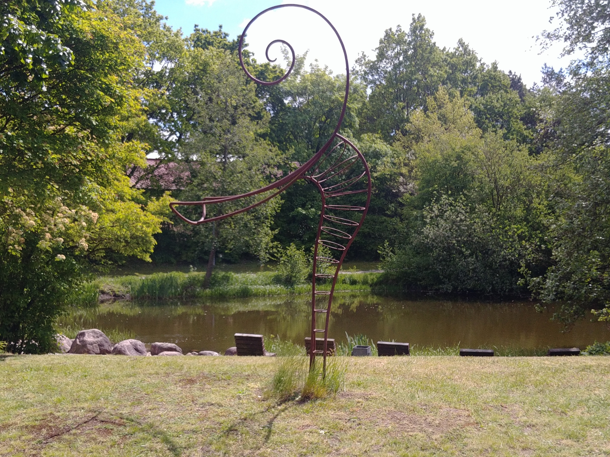 Skulptur "Füllhorn" oder "Figura"