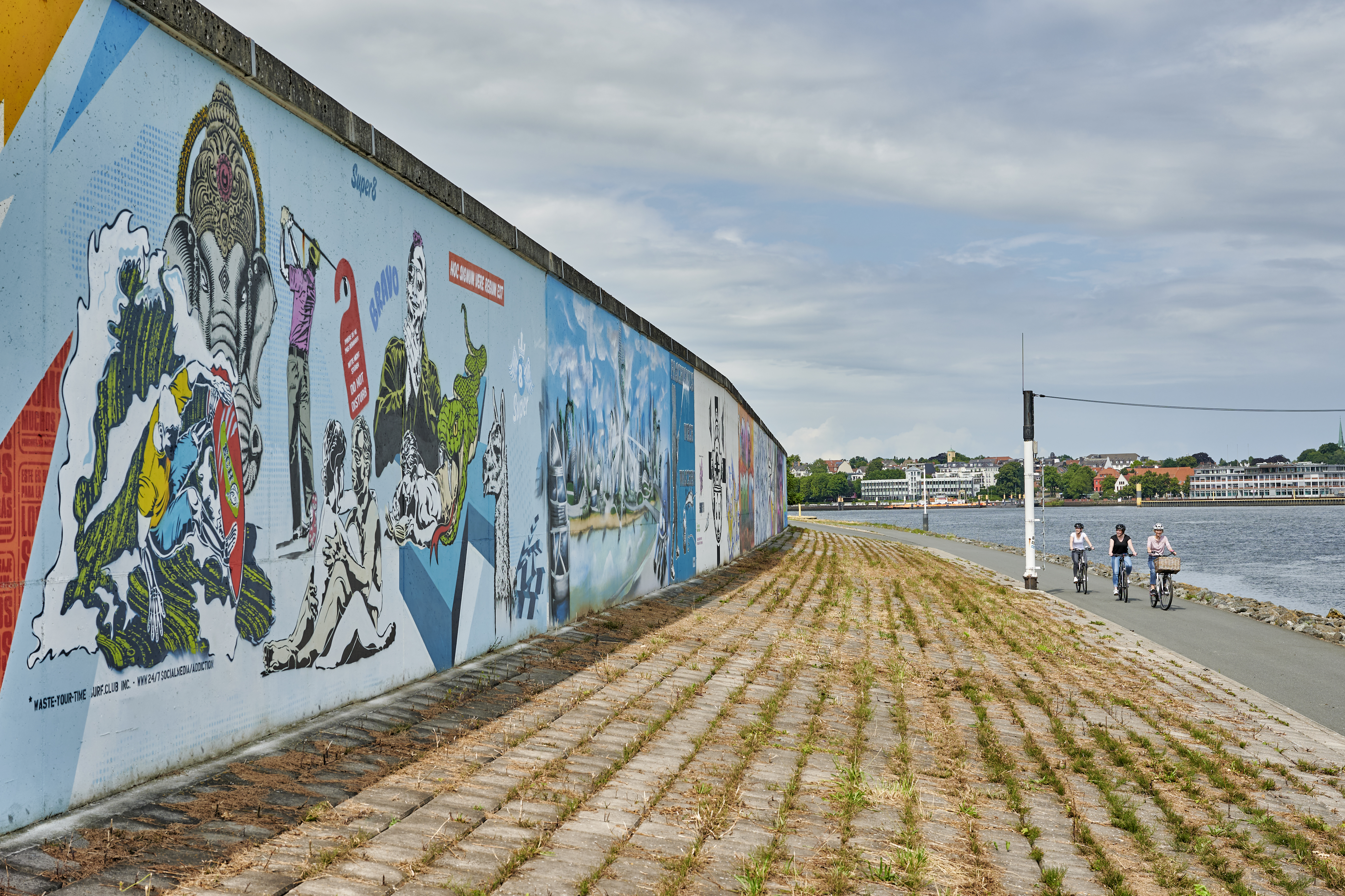 Weser-Side-Gallery