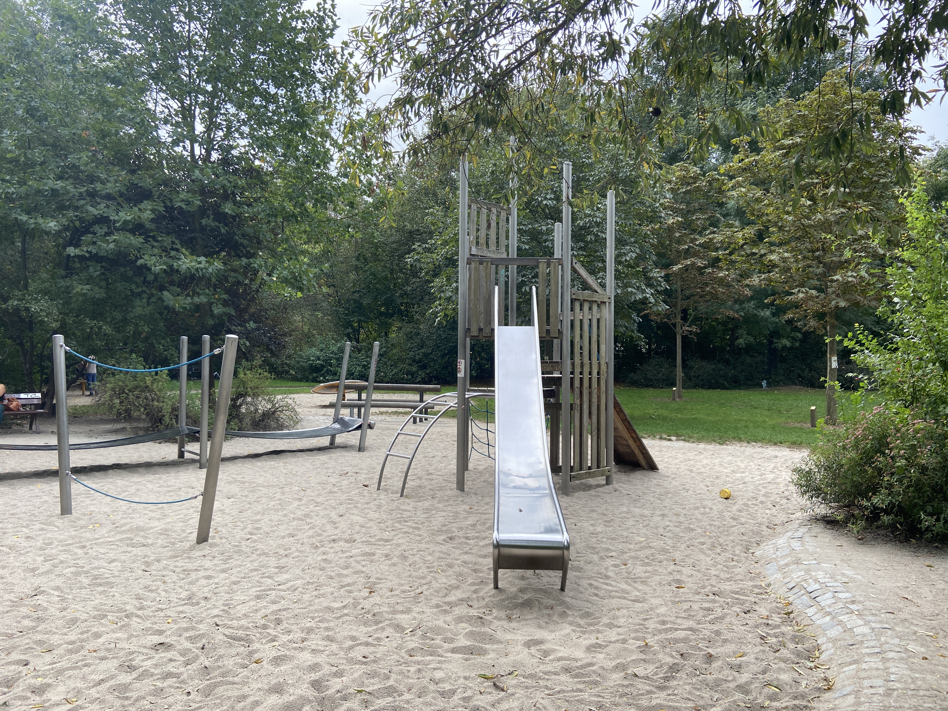 Spielplatz Oeserstraße – Motiv
