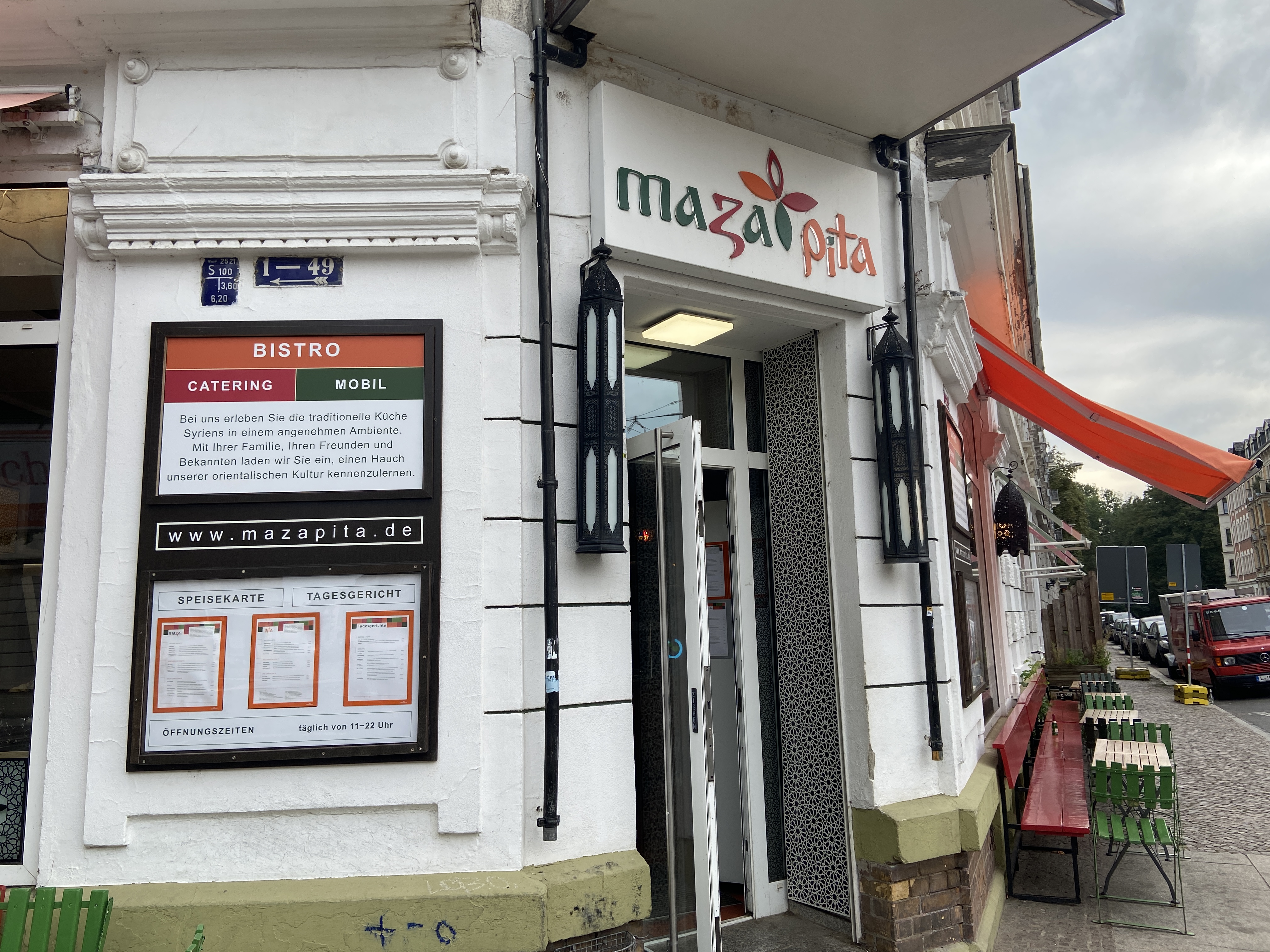 Maza Pita – Motiv