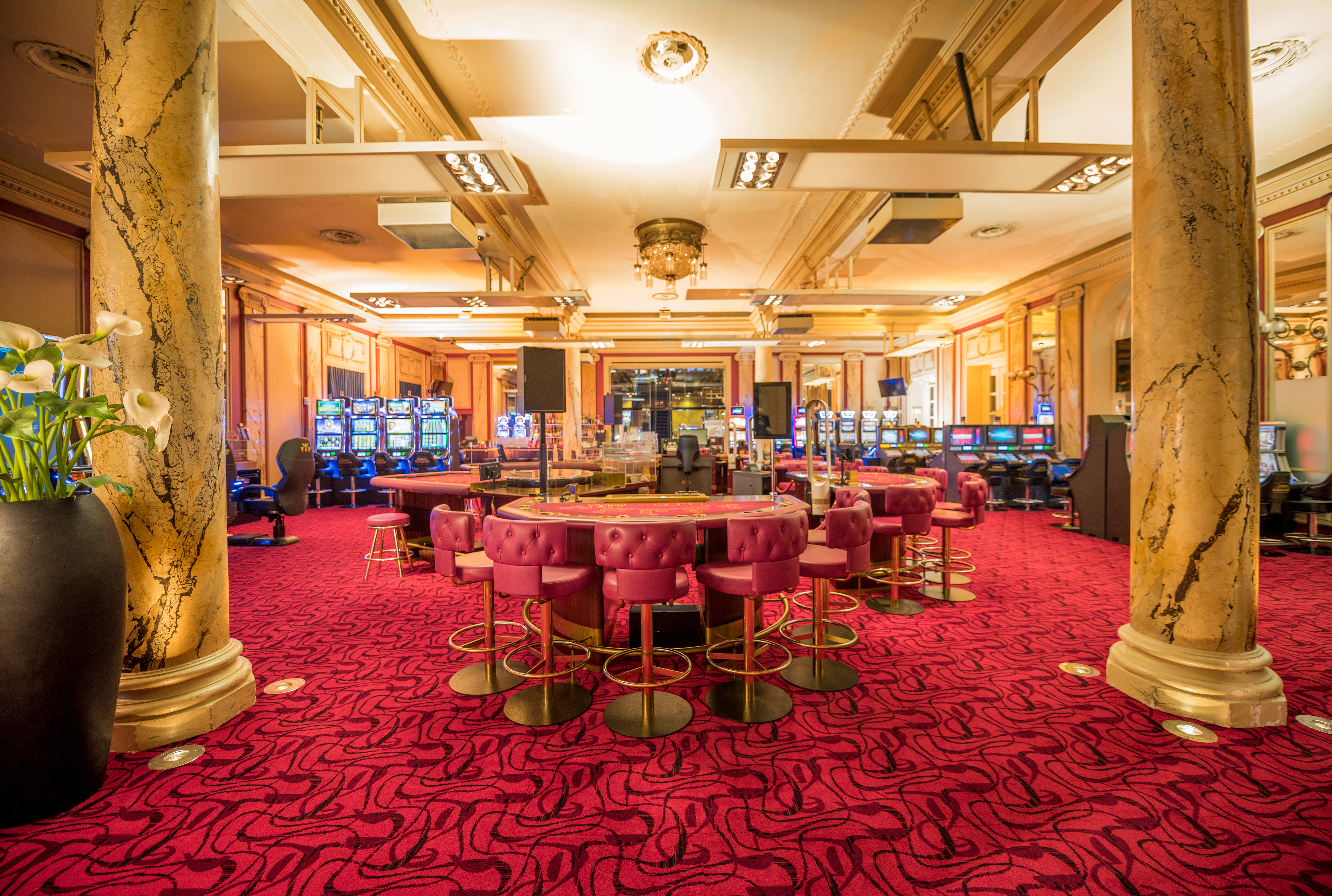 Grand casino