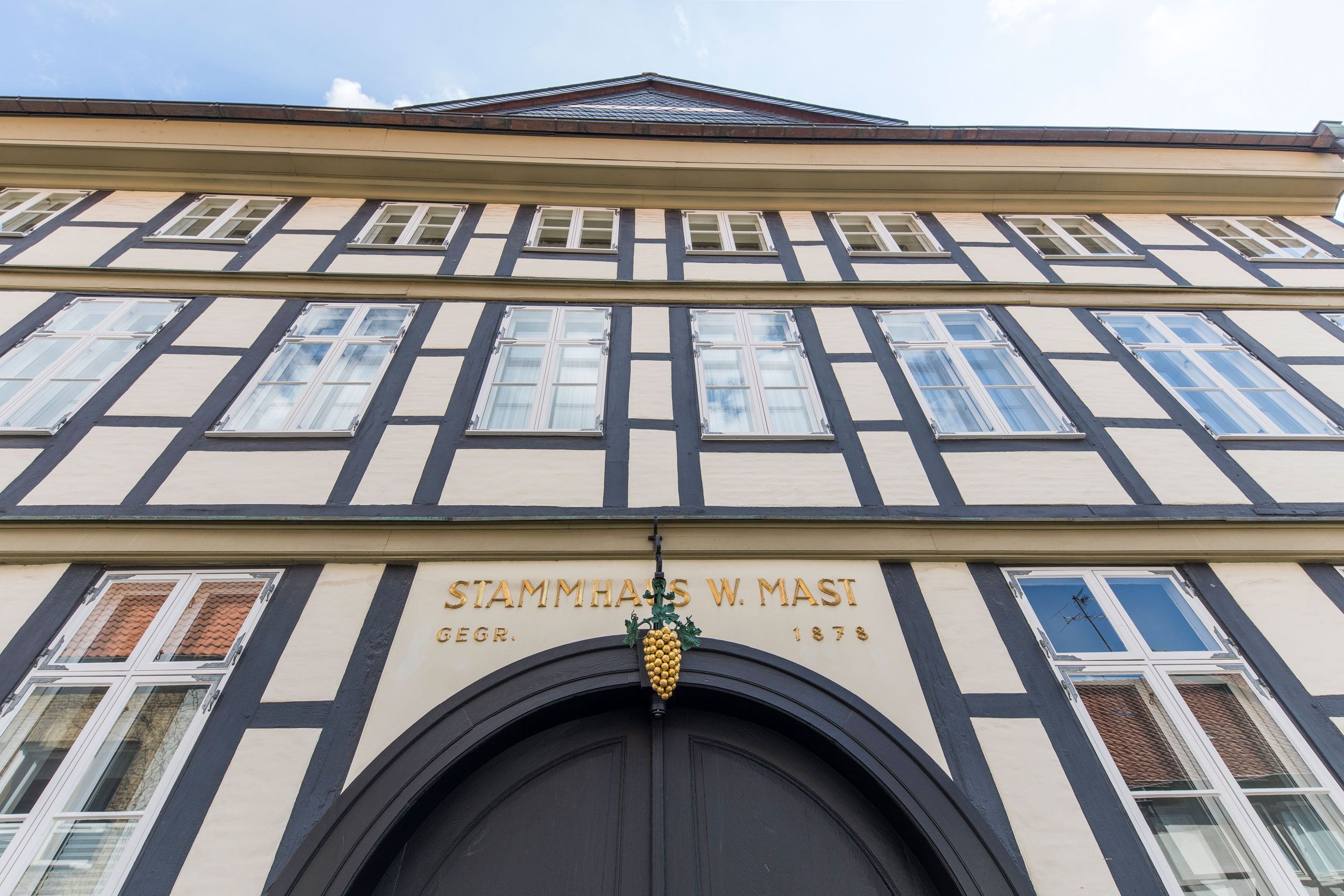 Stammhaus Mast