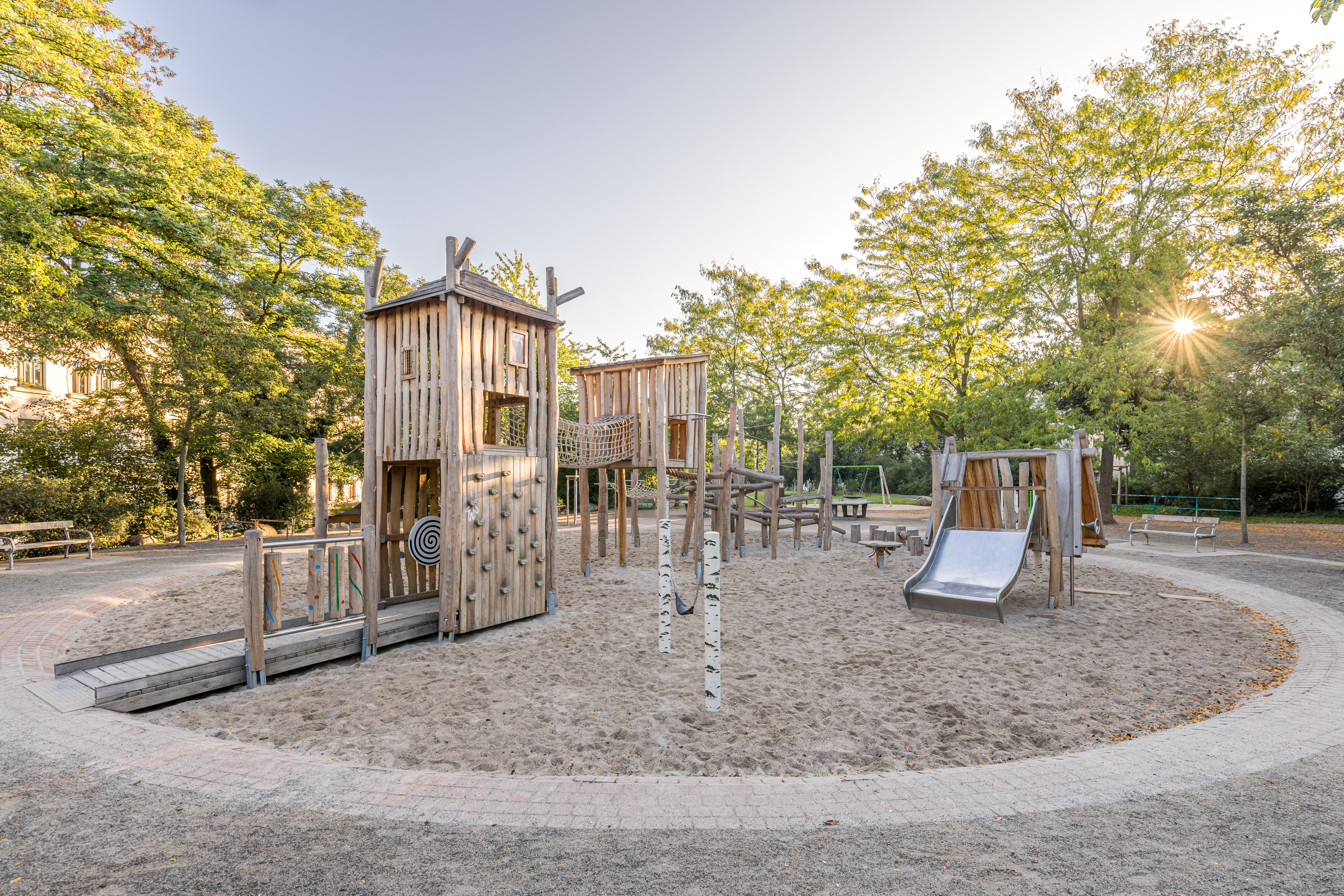 Spielplatz Herderplatz – Motiv