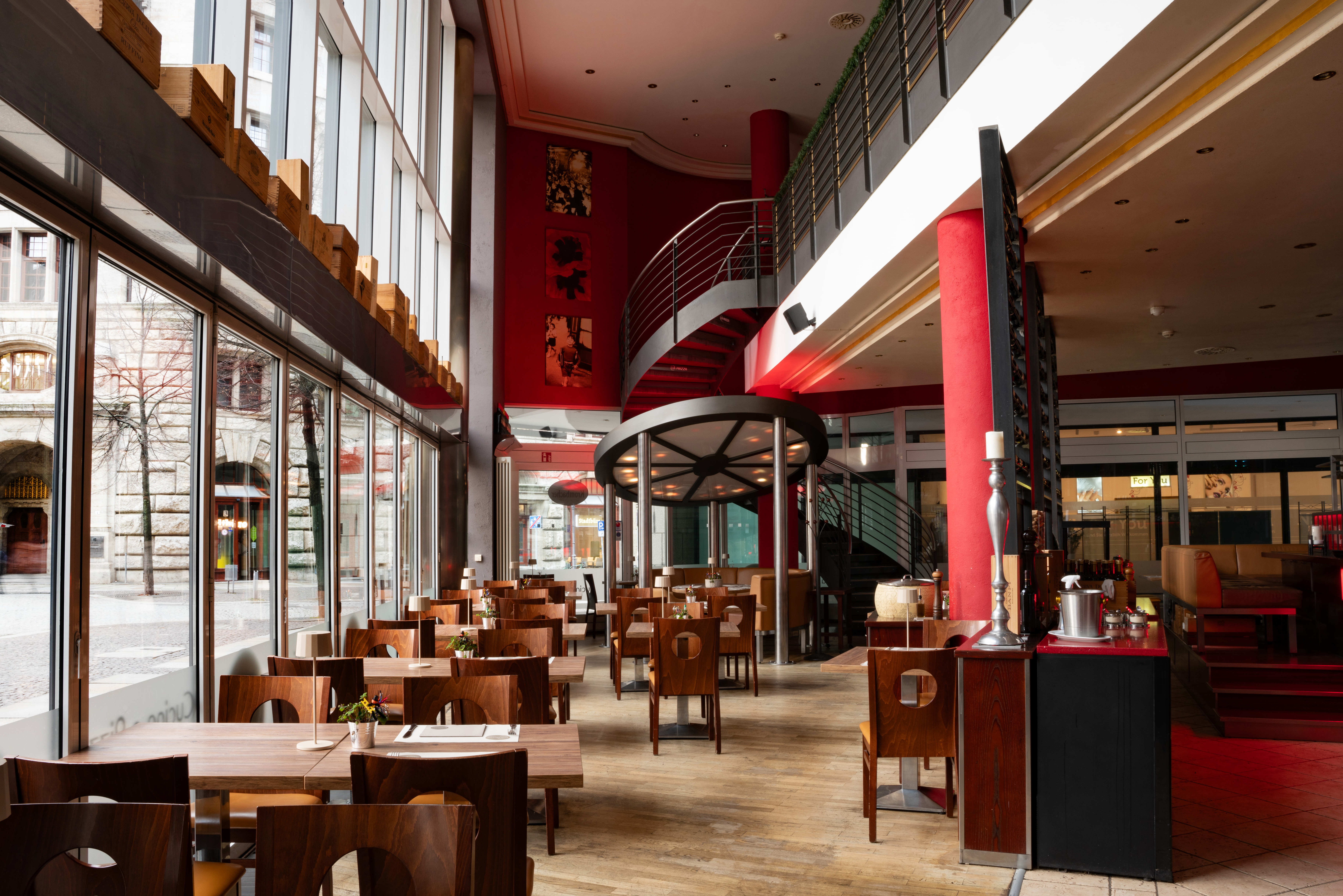 La Piazza – Motiv