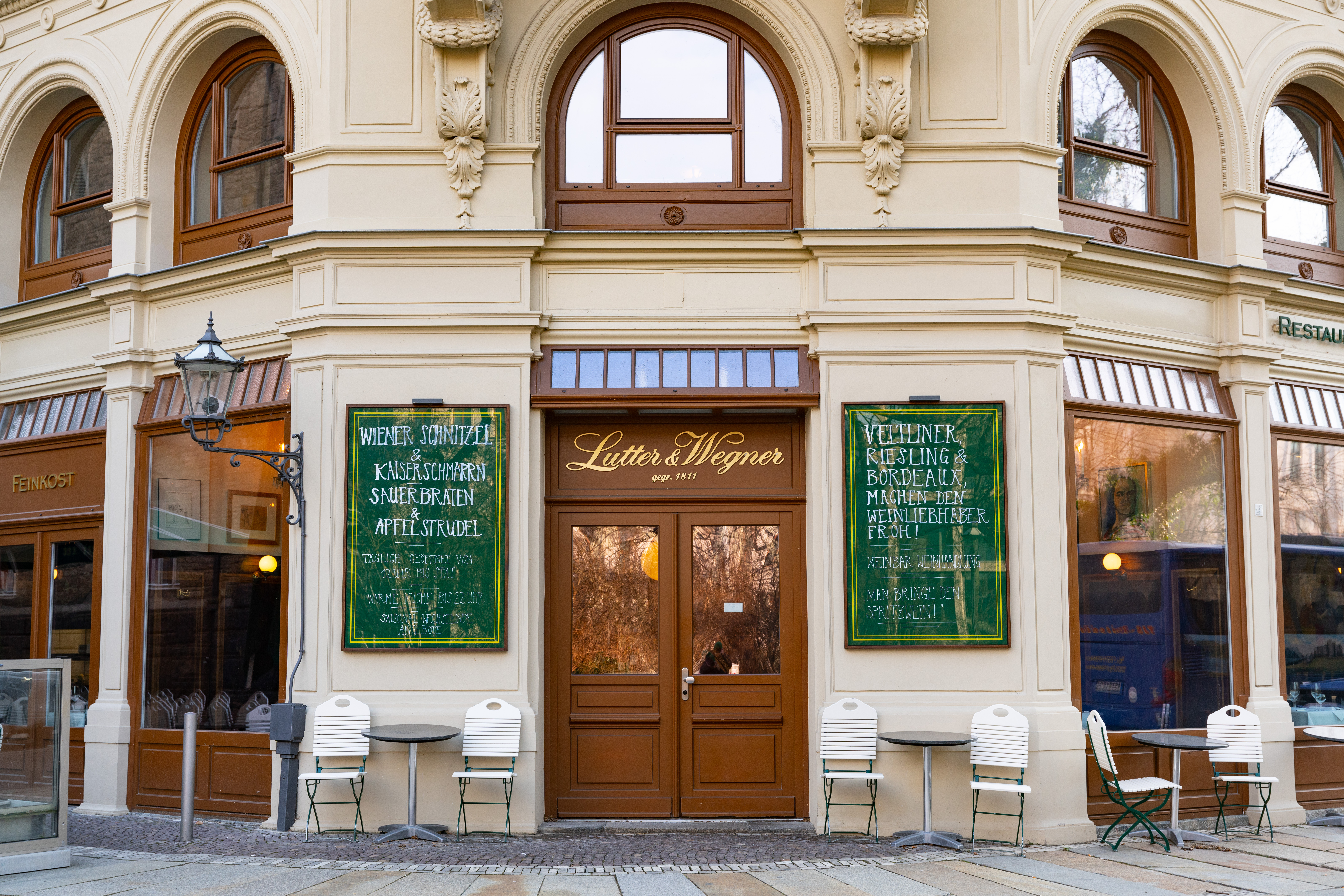 Lutter & Wegner – Motiv