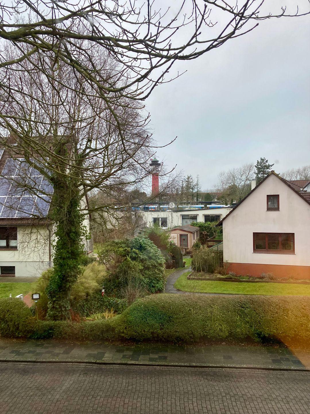 Zur Alten Gärtnerei, Ausblick auf den Leuchtturm