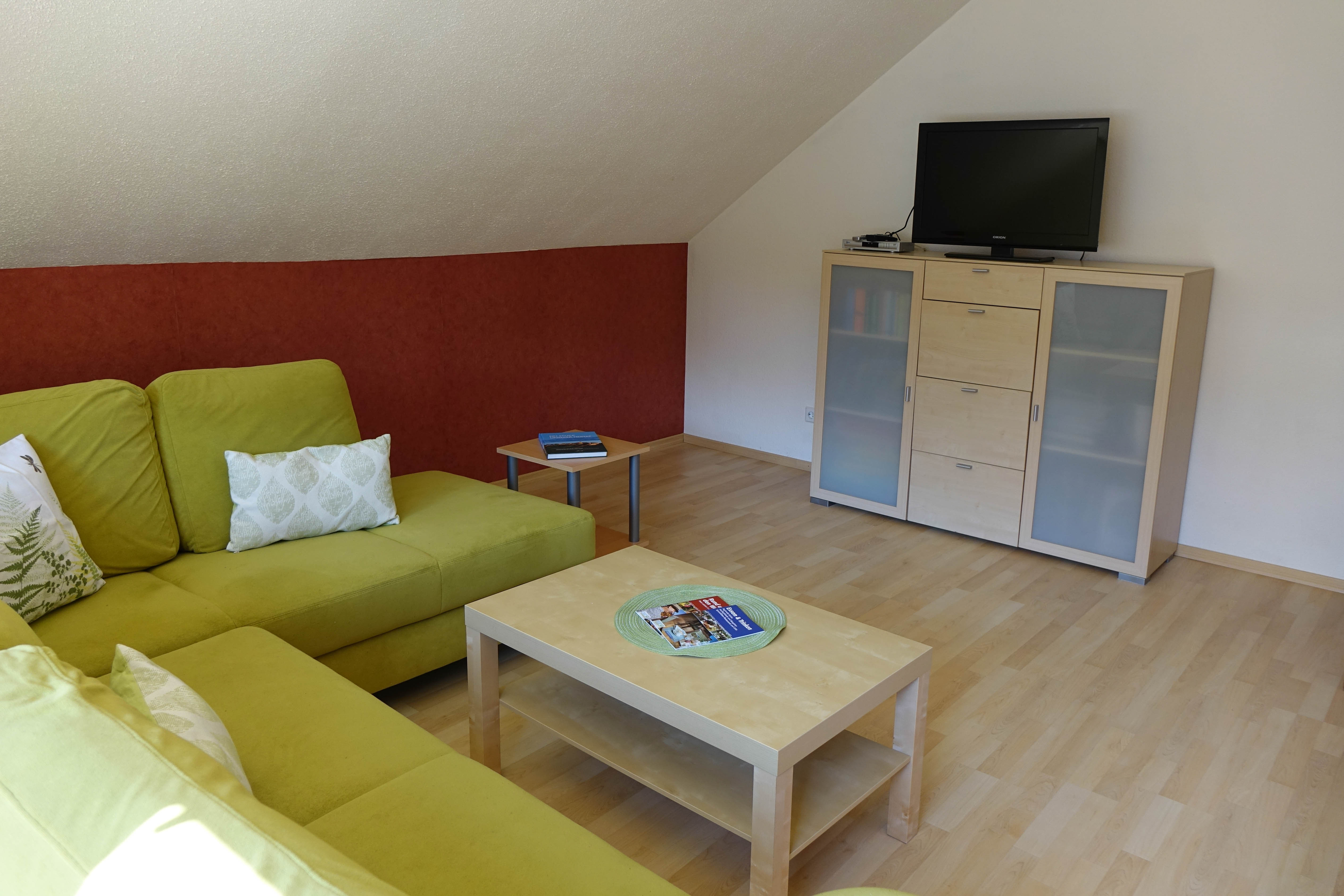 Wohnzimmer | Ferienwohnung Angelika in Cleebronn