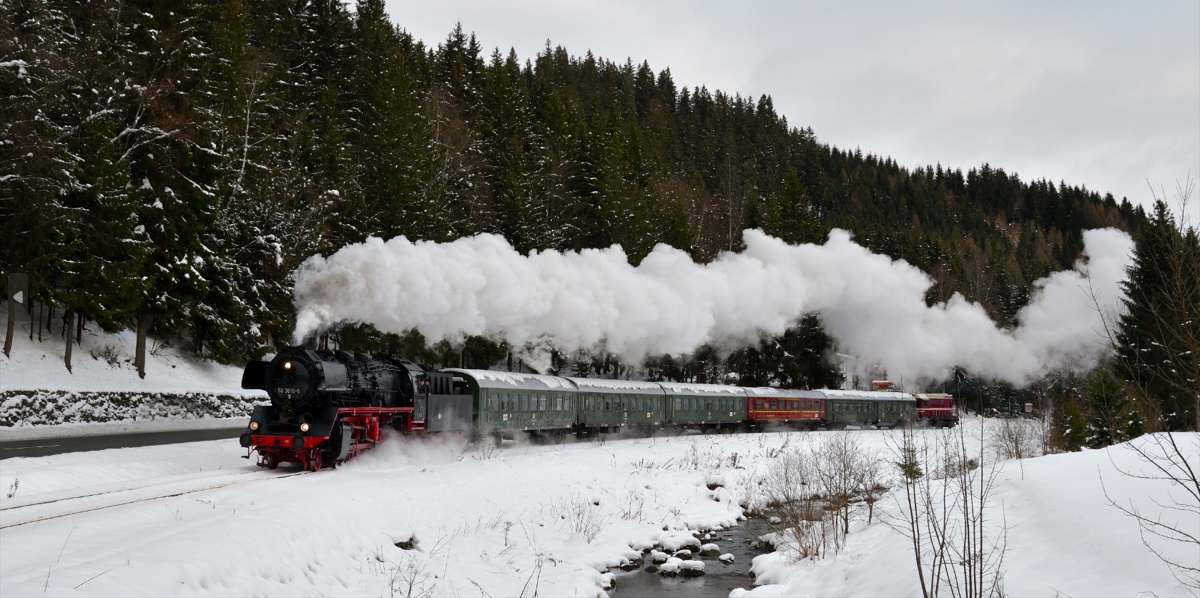 Nikolaus- und Lichterfahrt mit der Erzgebirgischen Aussichtsbahn