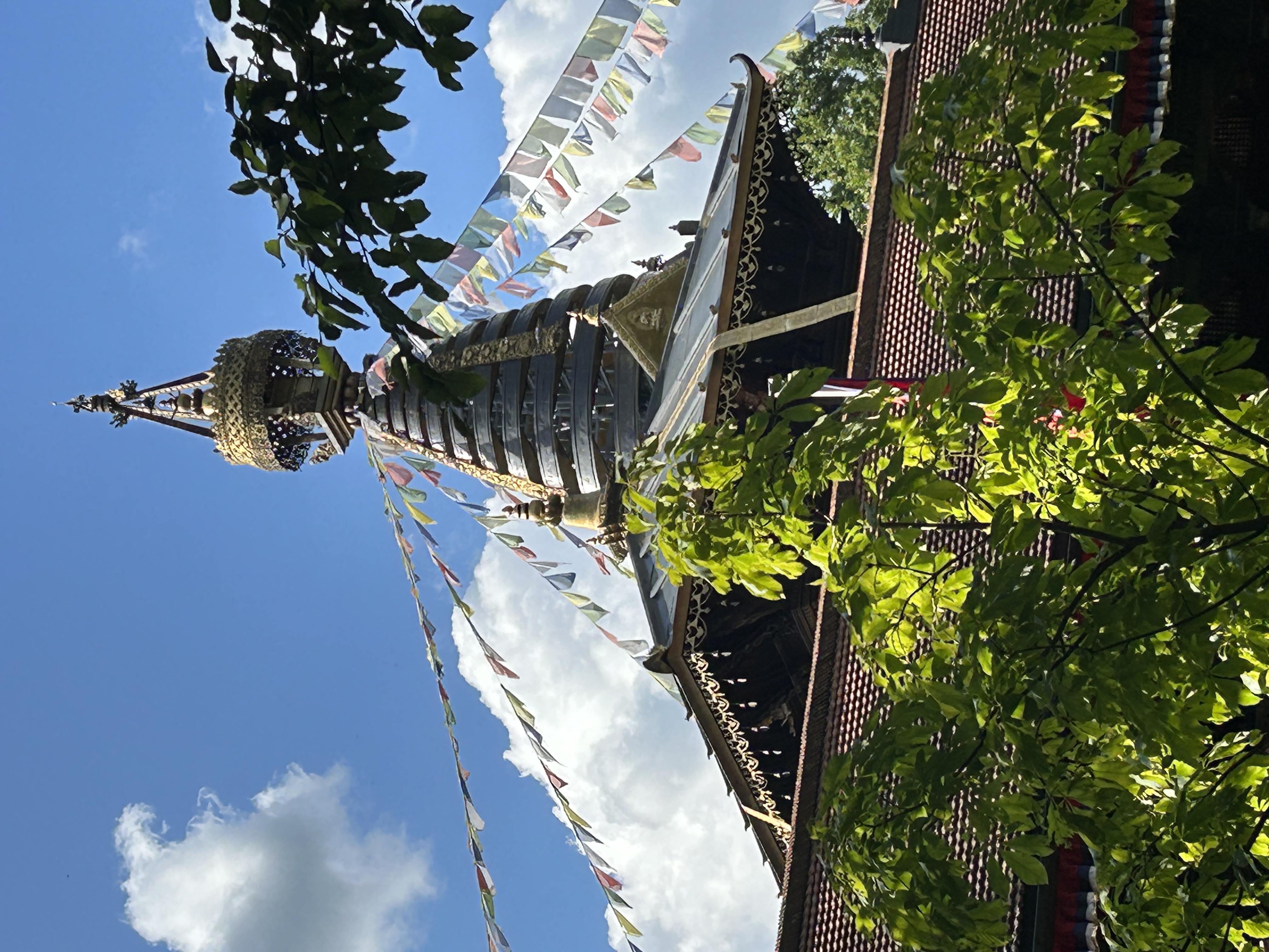 Schifffahrt zum Nepal-Himalaya-Pavillon