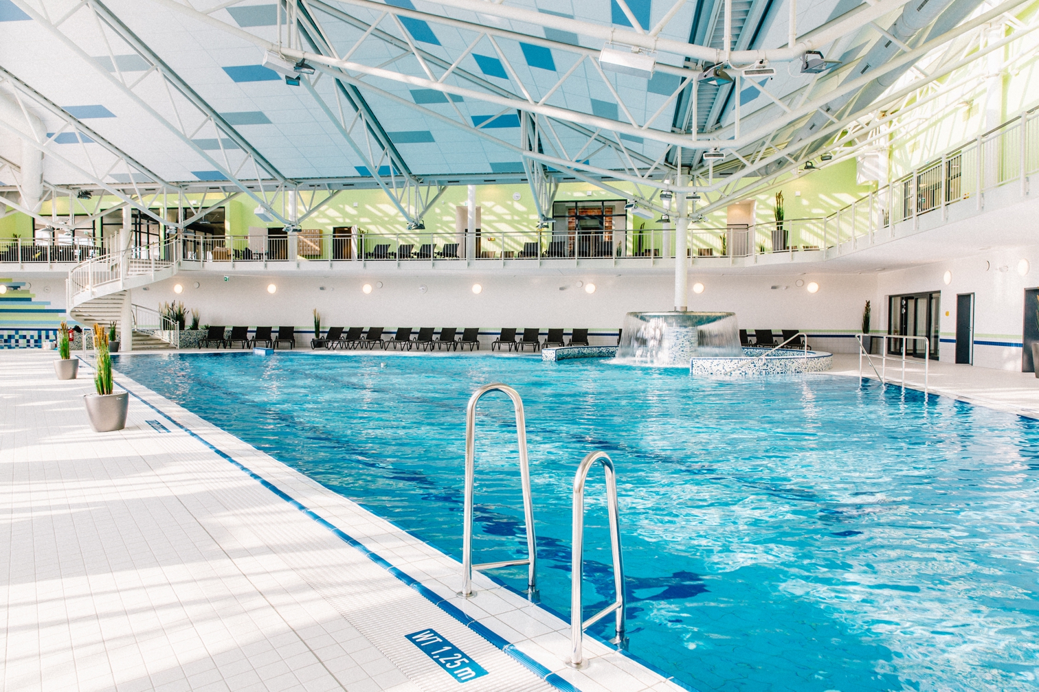 Edelsteinsuche und Wasserspiele