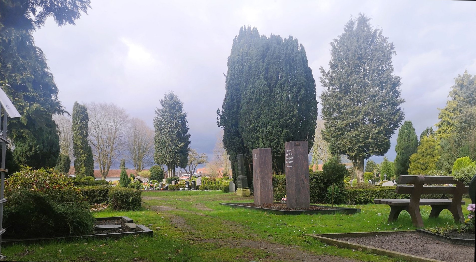 Gnarrenburg erleben: Friedhofsgeschichten