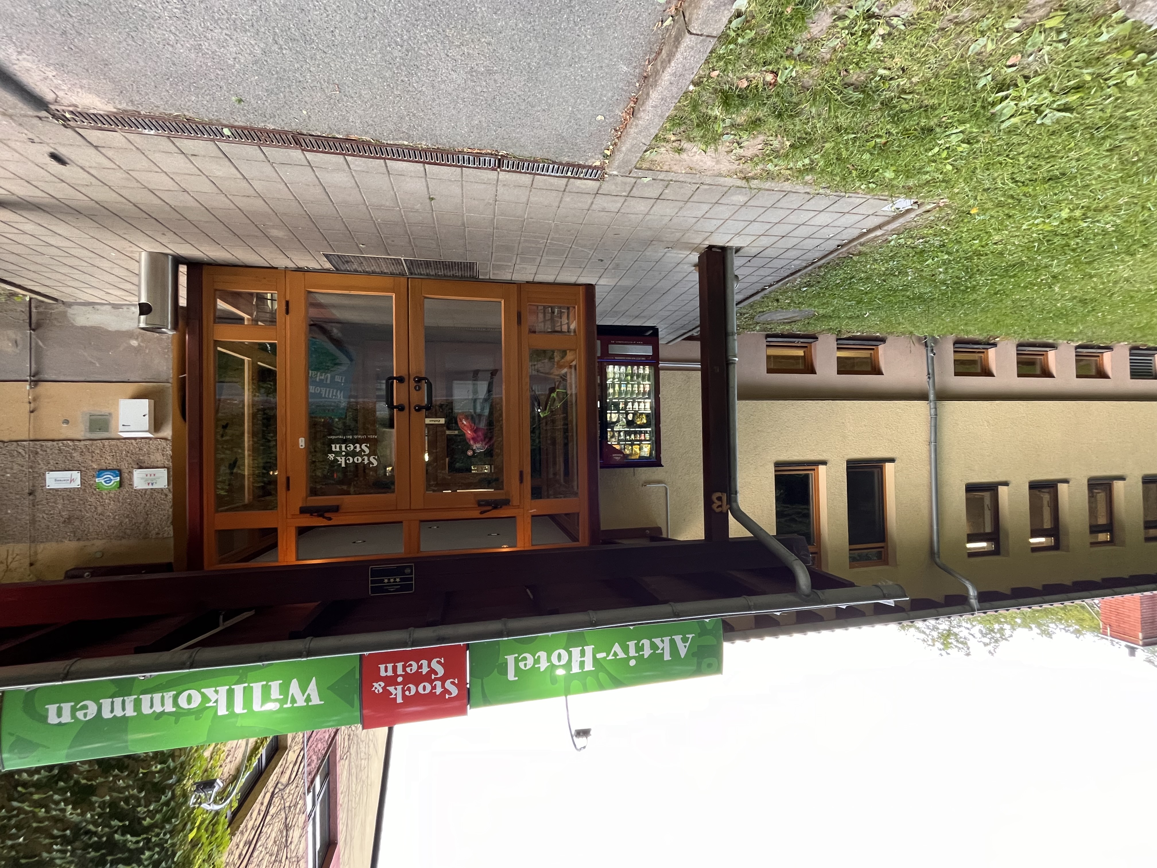 Proviantomat am Aktiv-Hotel Stock & Stein (Königstein-Halbestadt)