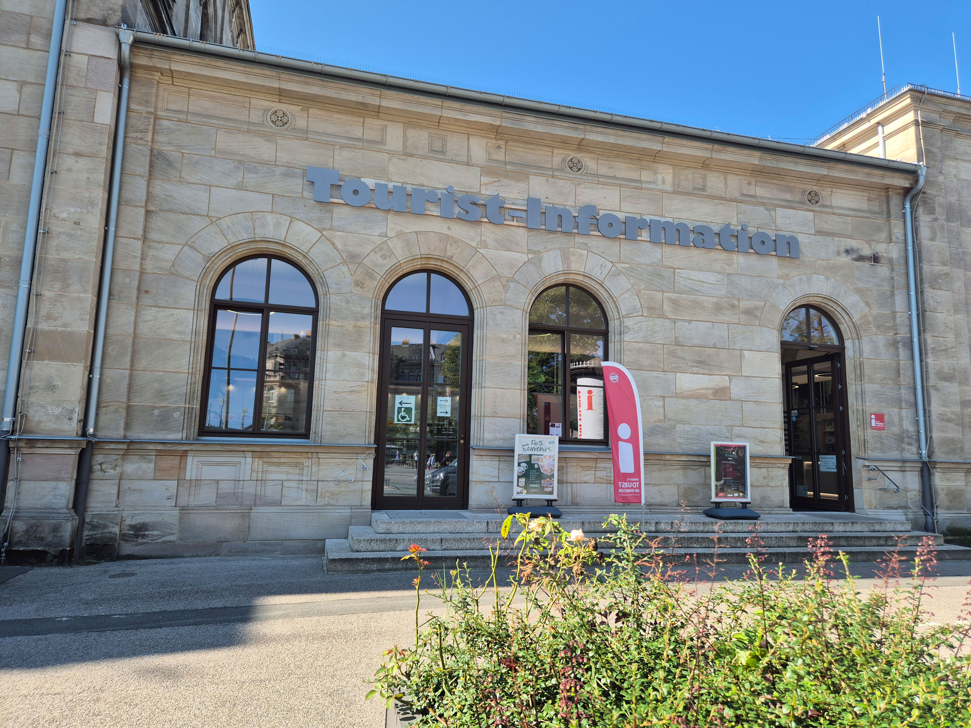 Tourist-Information Fürth - 2