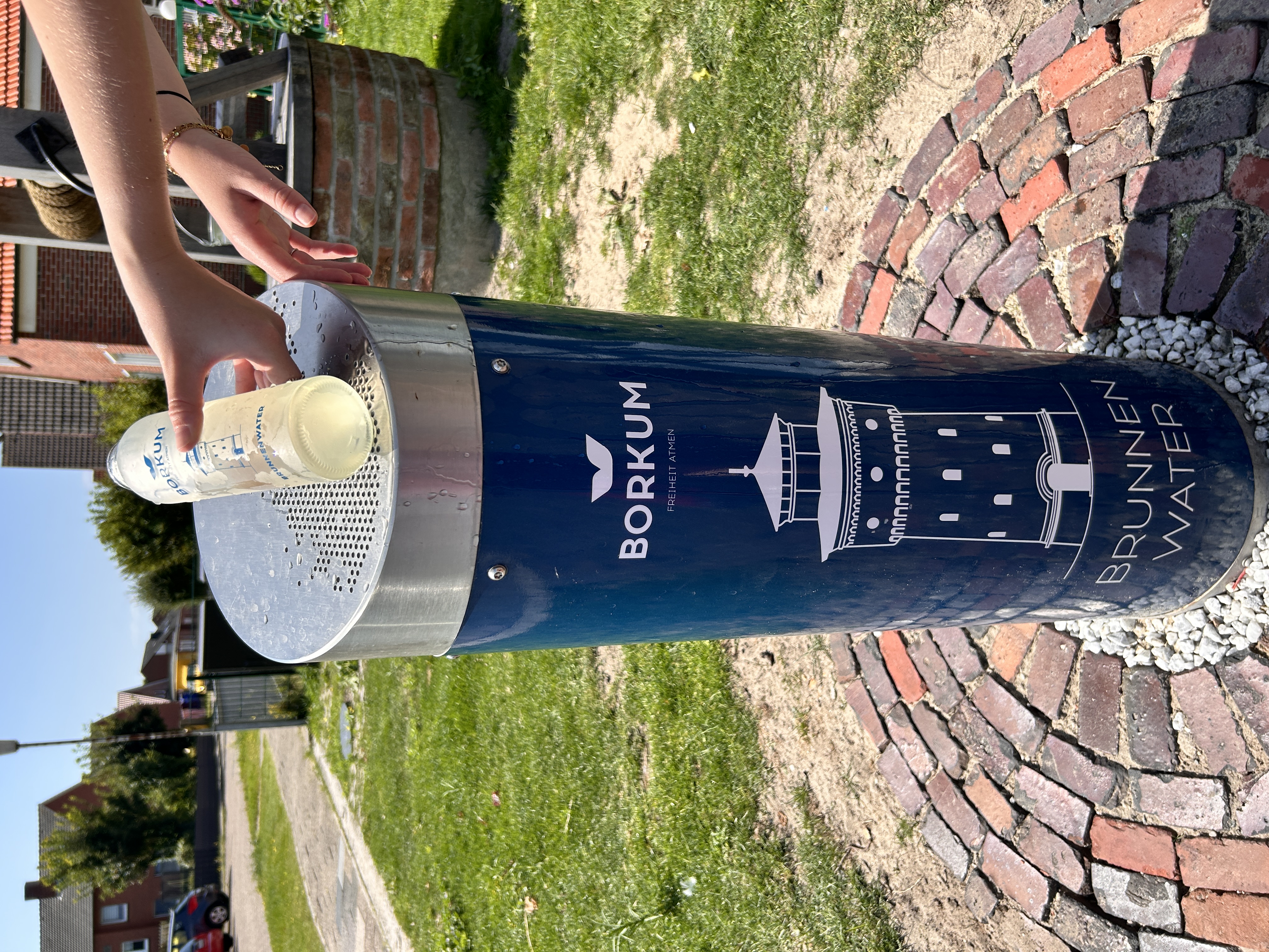 Trinkwasserspender am Wasserwerk im Ostland