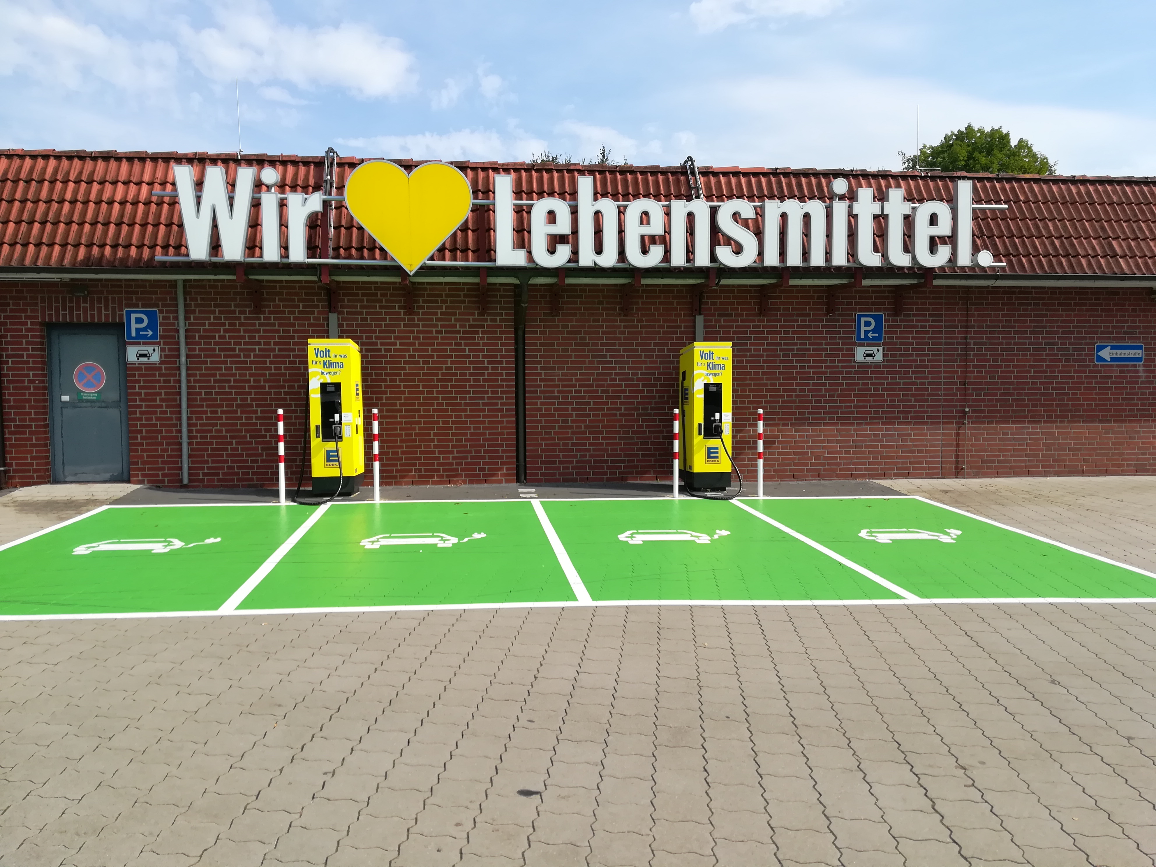 e-Auto-Ladestation - Edeka