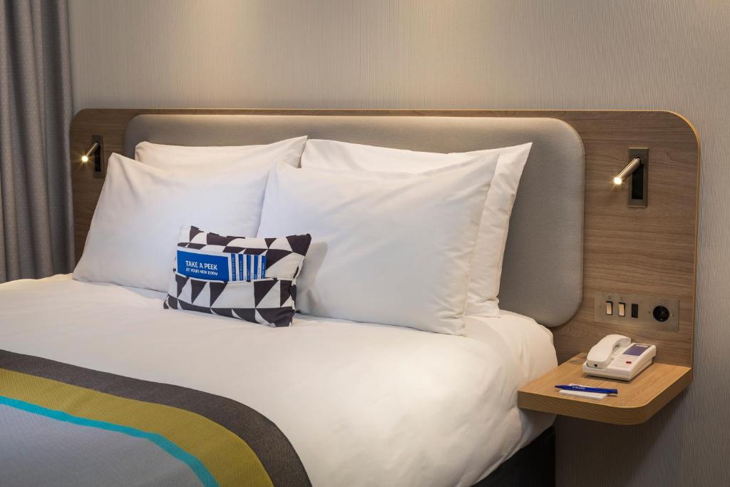 Holiday Inn Express Luzern-Kriens Holiday Inn Express Luzern-Kriens