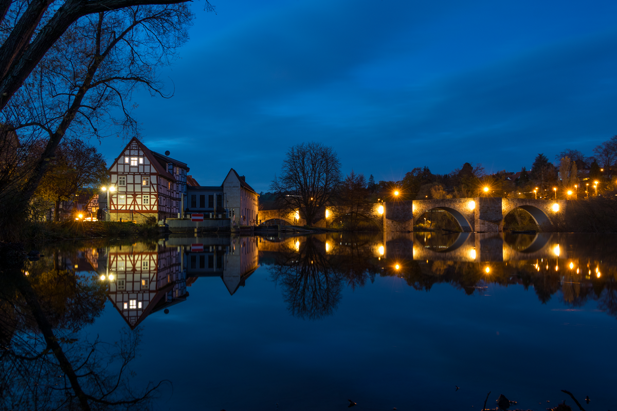 Bartenwetzerbrücke nachts