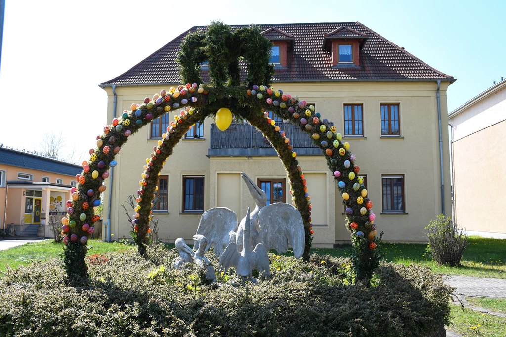 Pelikanbrunnen Wünschendorf – Motiv