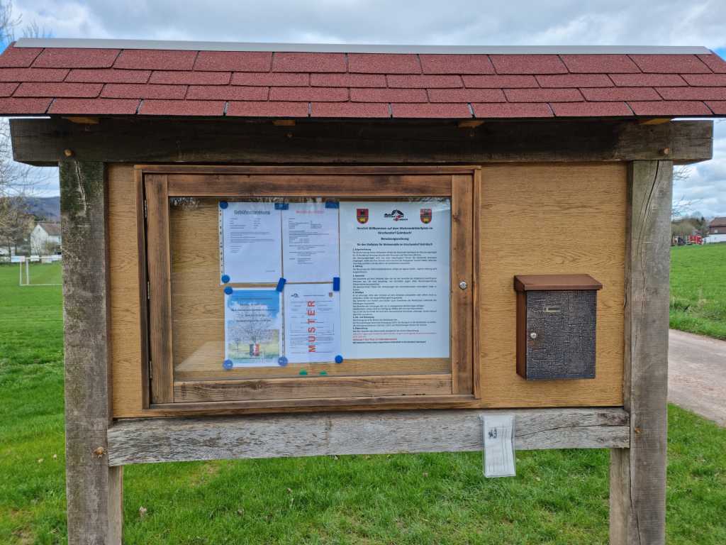 Camping- & Reisemobilstellplatz Golmbach - Informationstafel mit Benutzungsordnung