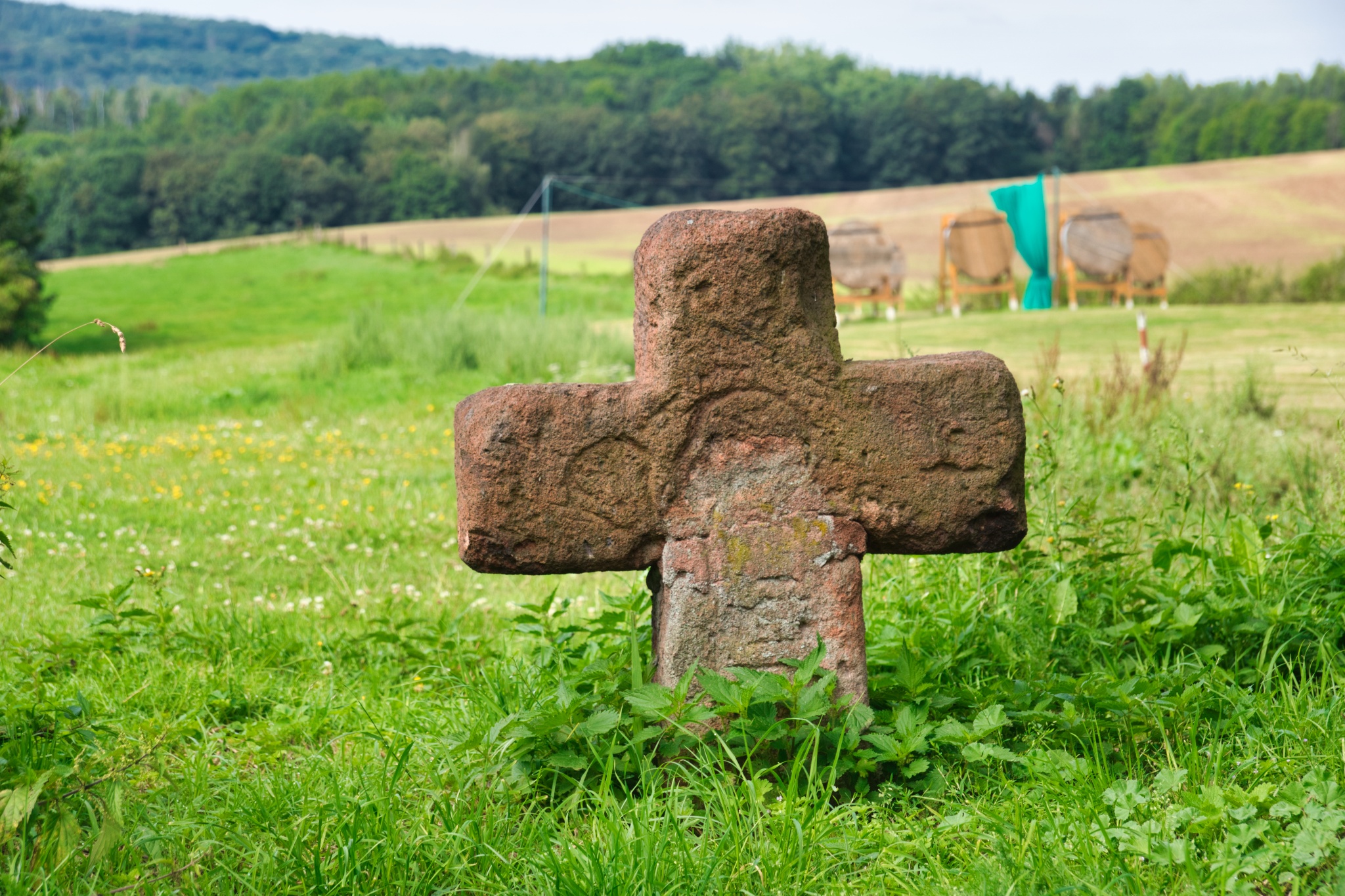 Sühnekreuz Kirche Seelitz – Motiv