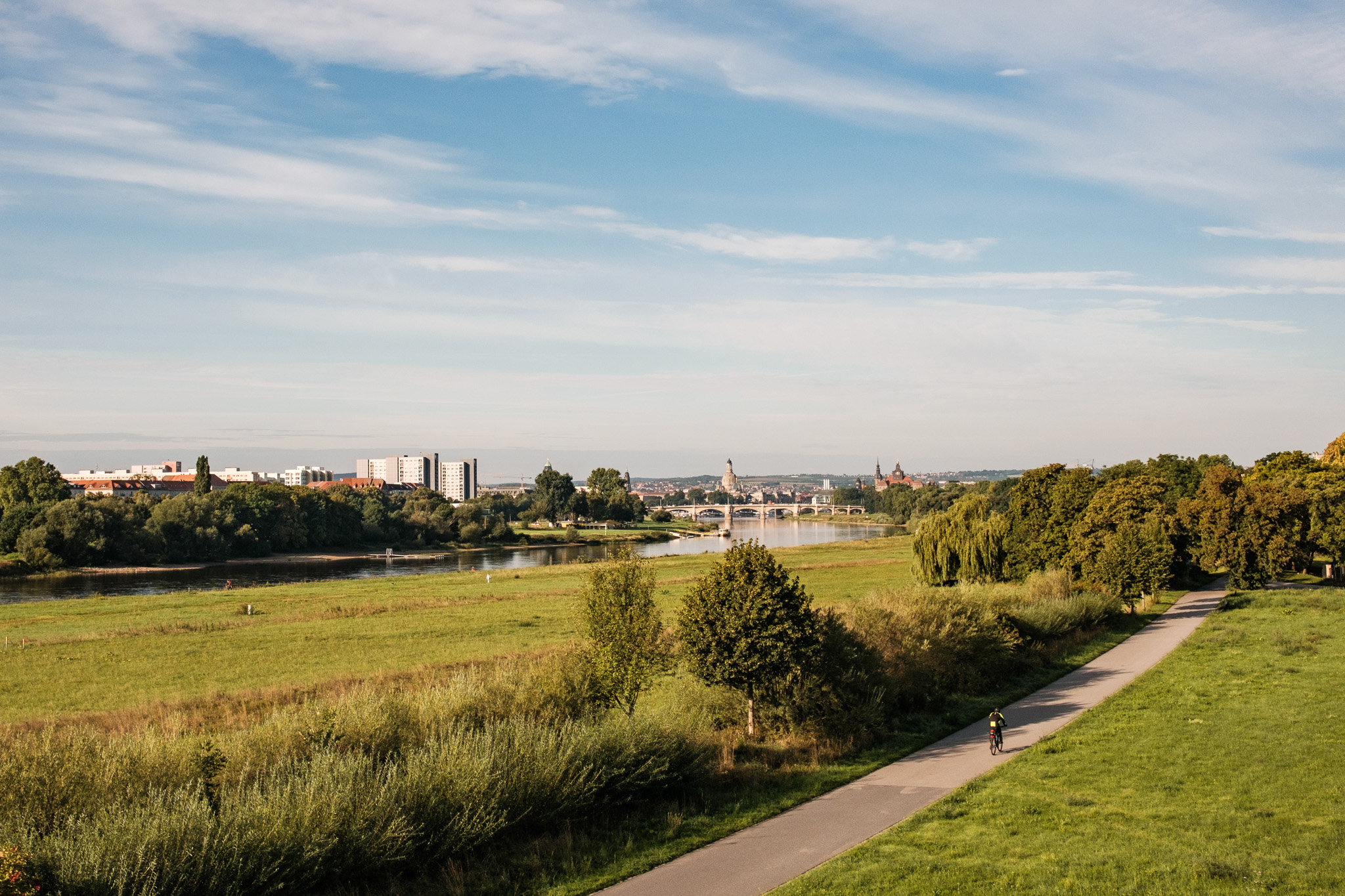 Elberadweg – Teilabschnitt Dresden Elbland – rechtselbisch – Motiv