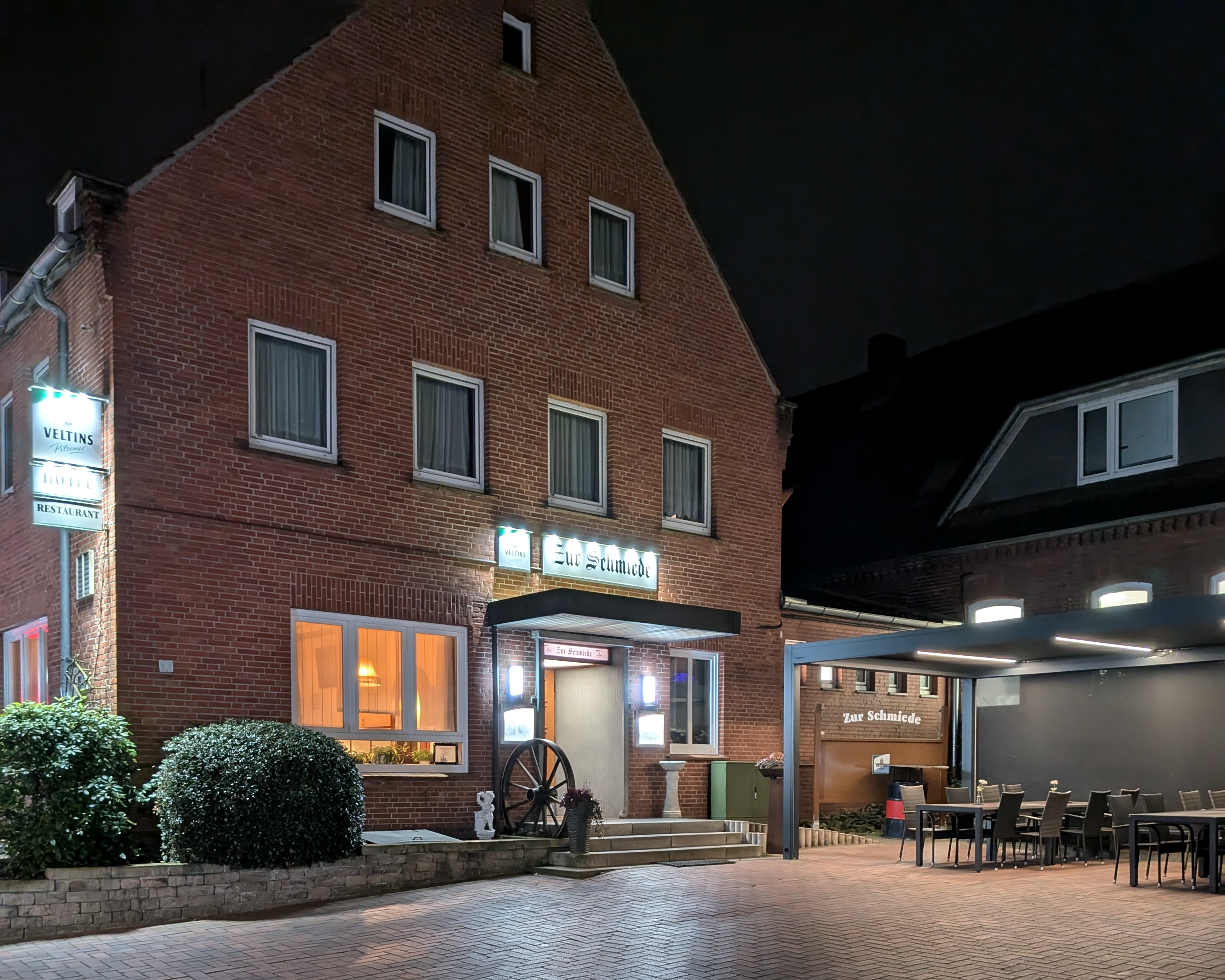 Hotel und Restaurant Zur Schmiede.jpg