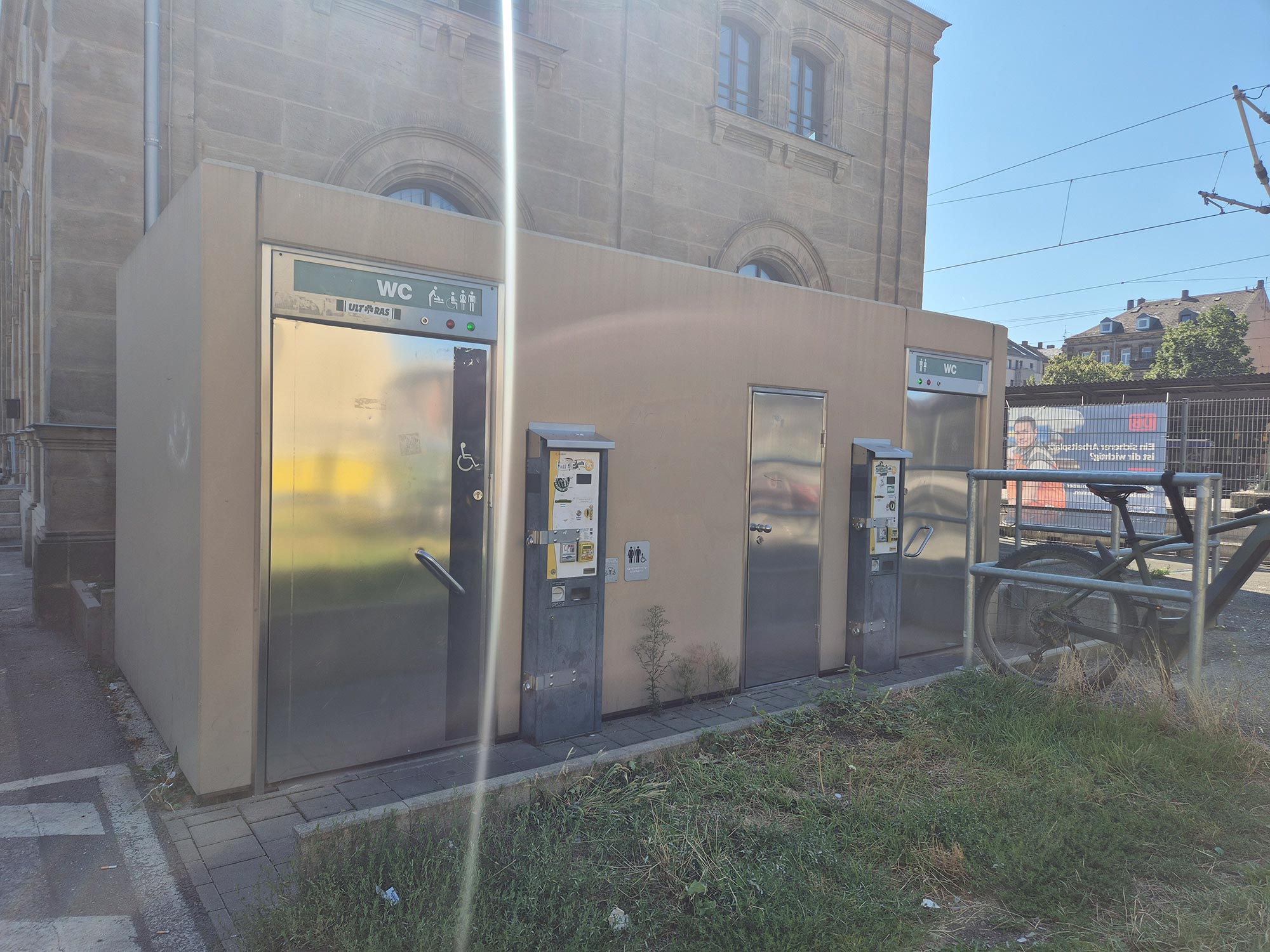 Öffentliche-Toilette-Fürth-Hauptbahnhof