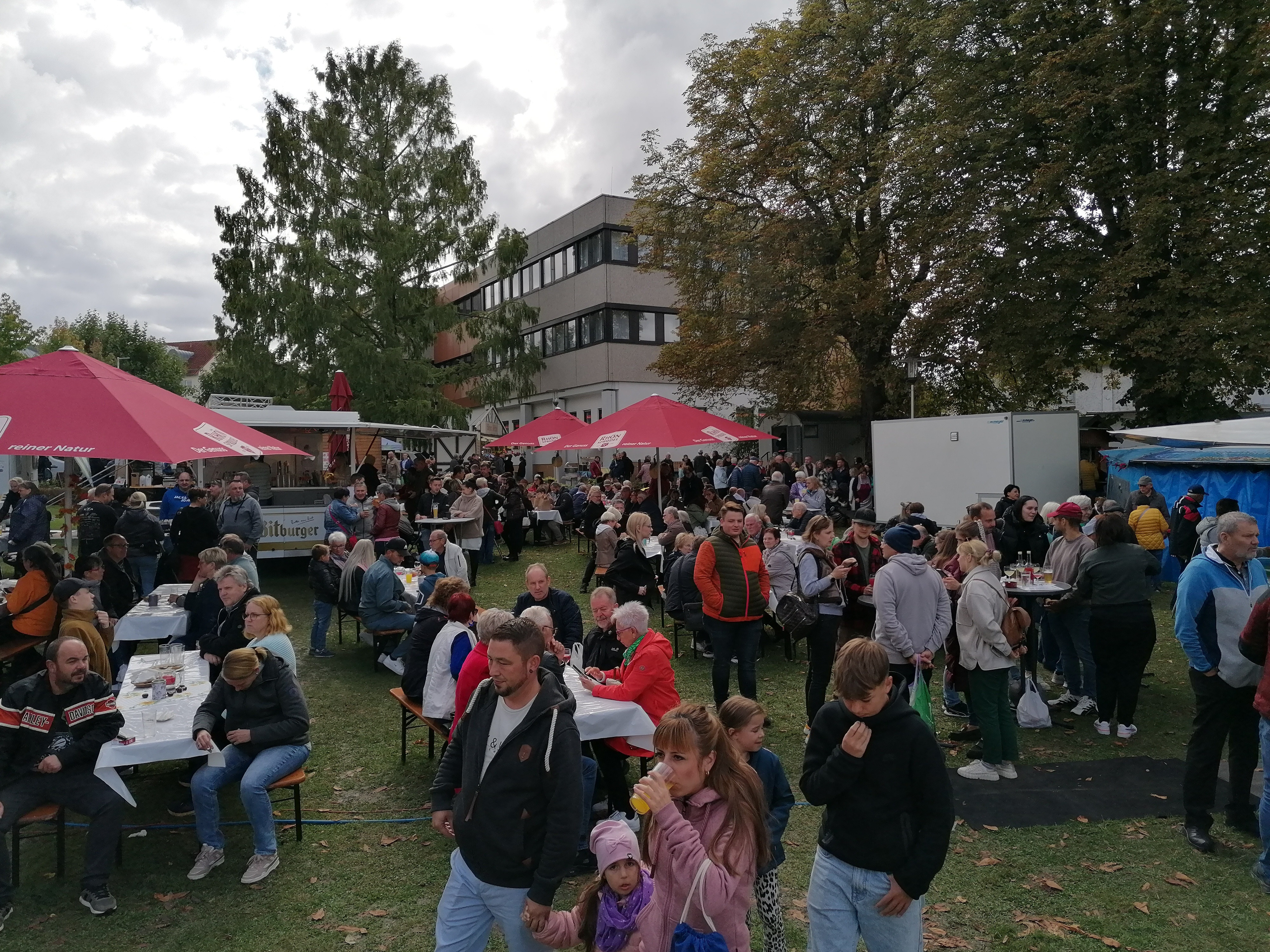 Wecke- und Worschtmarkt 4