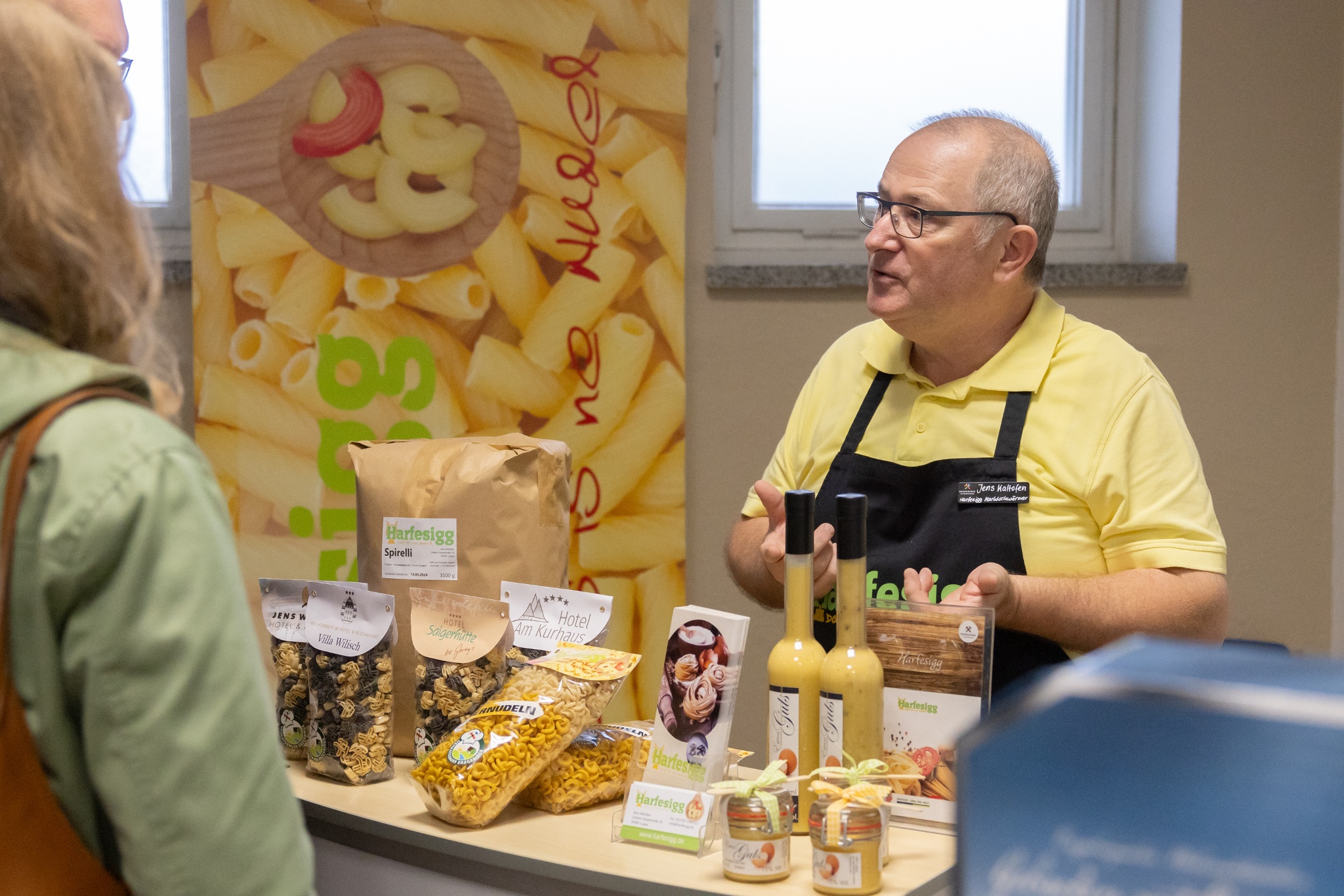 Naschmarkt beim Harfesigg