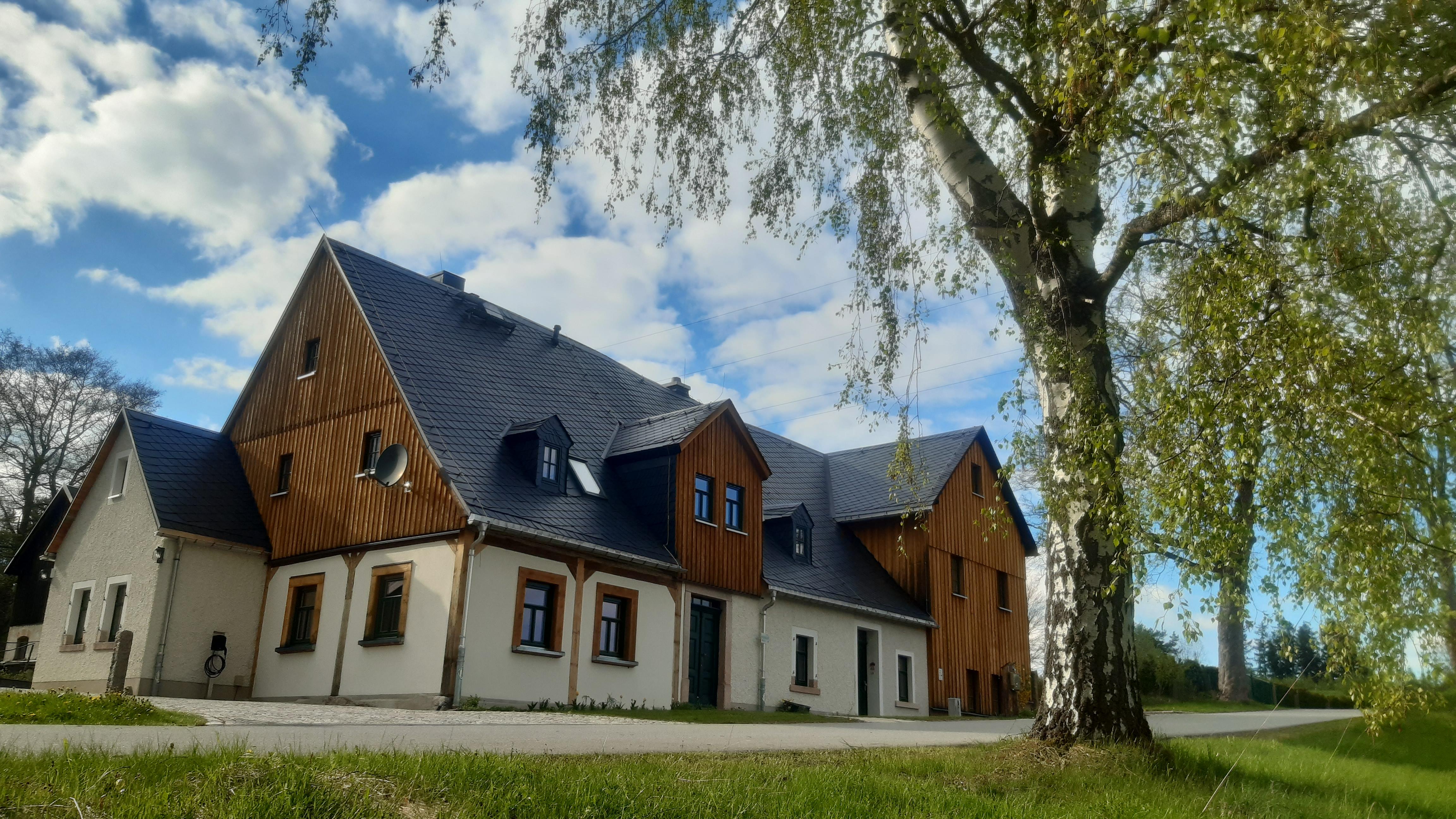 Ferienwohnungen NEUES HAUS – Motiv