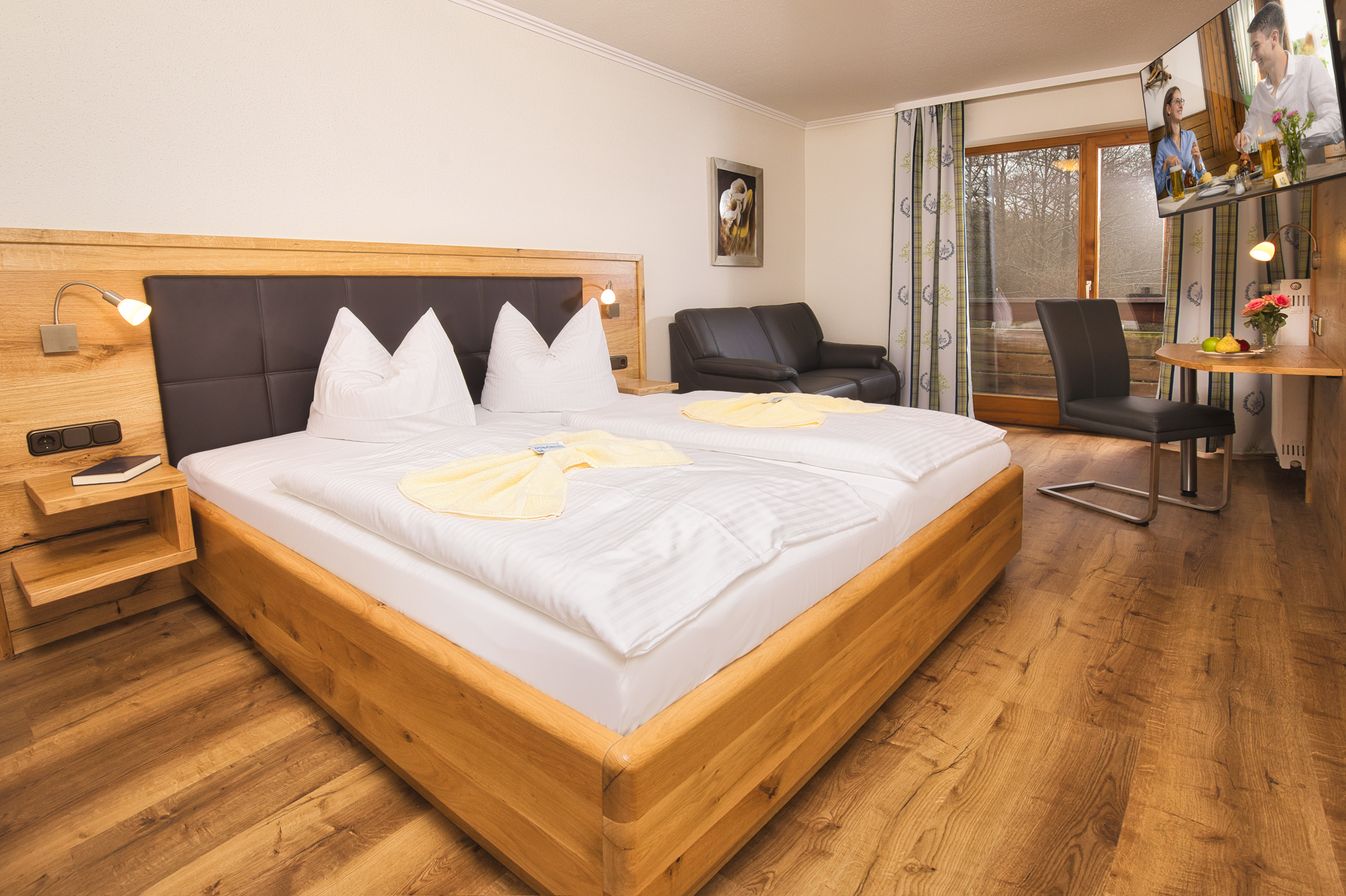 Hotel_Hirschen_Doppelzimmer.jpg