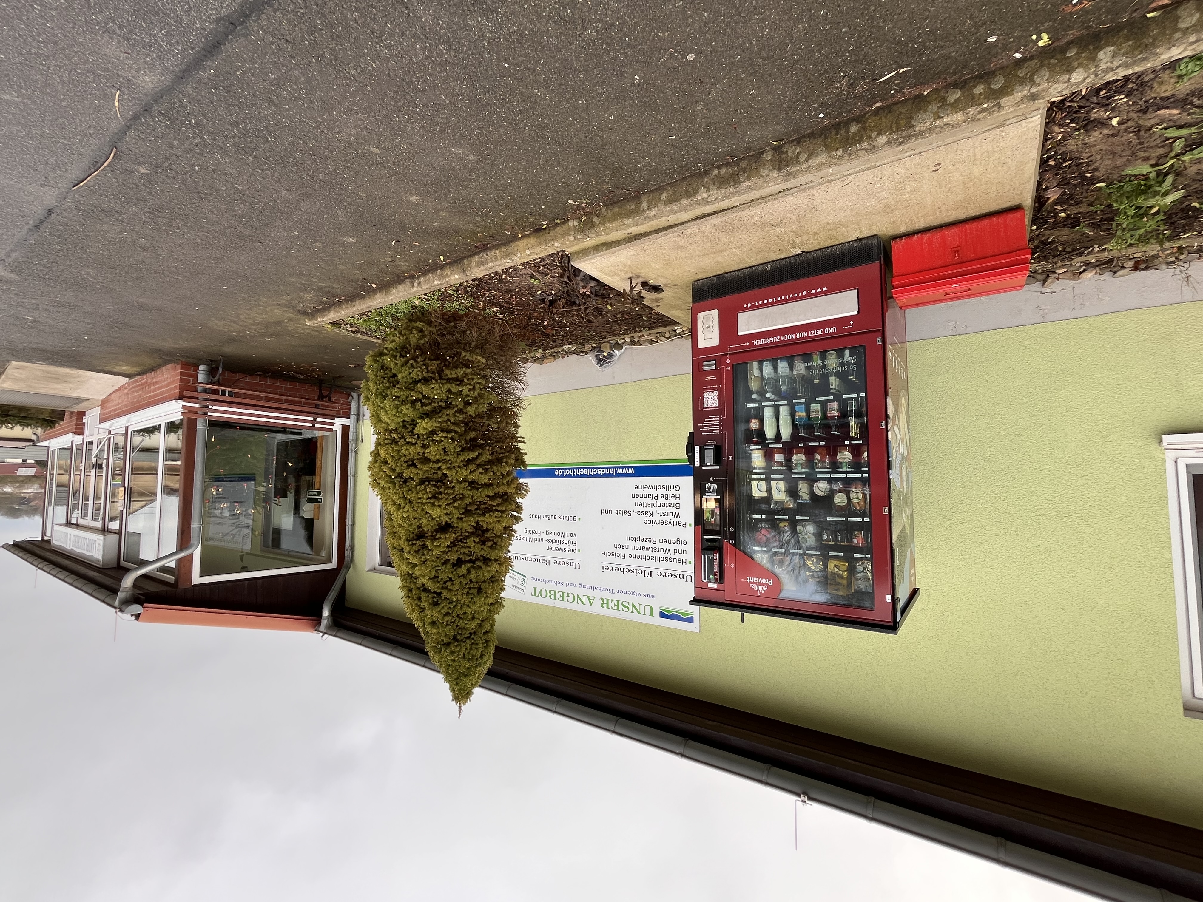 Proviantomat an der Landfleischerei Struppen
