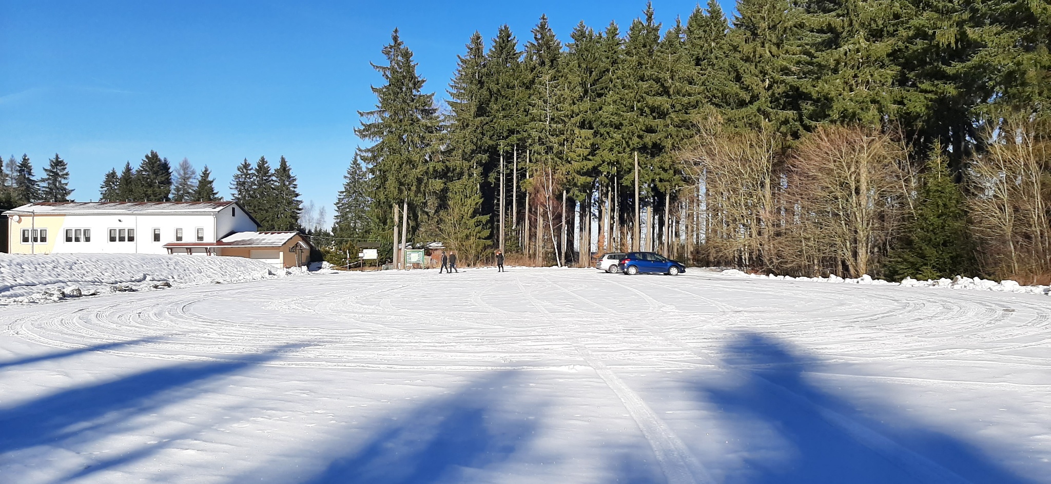 Wanderparkplatz am Waldsportplatz Beerheide – Motiv