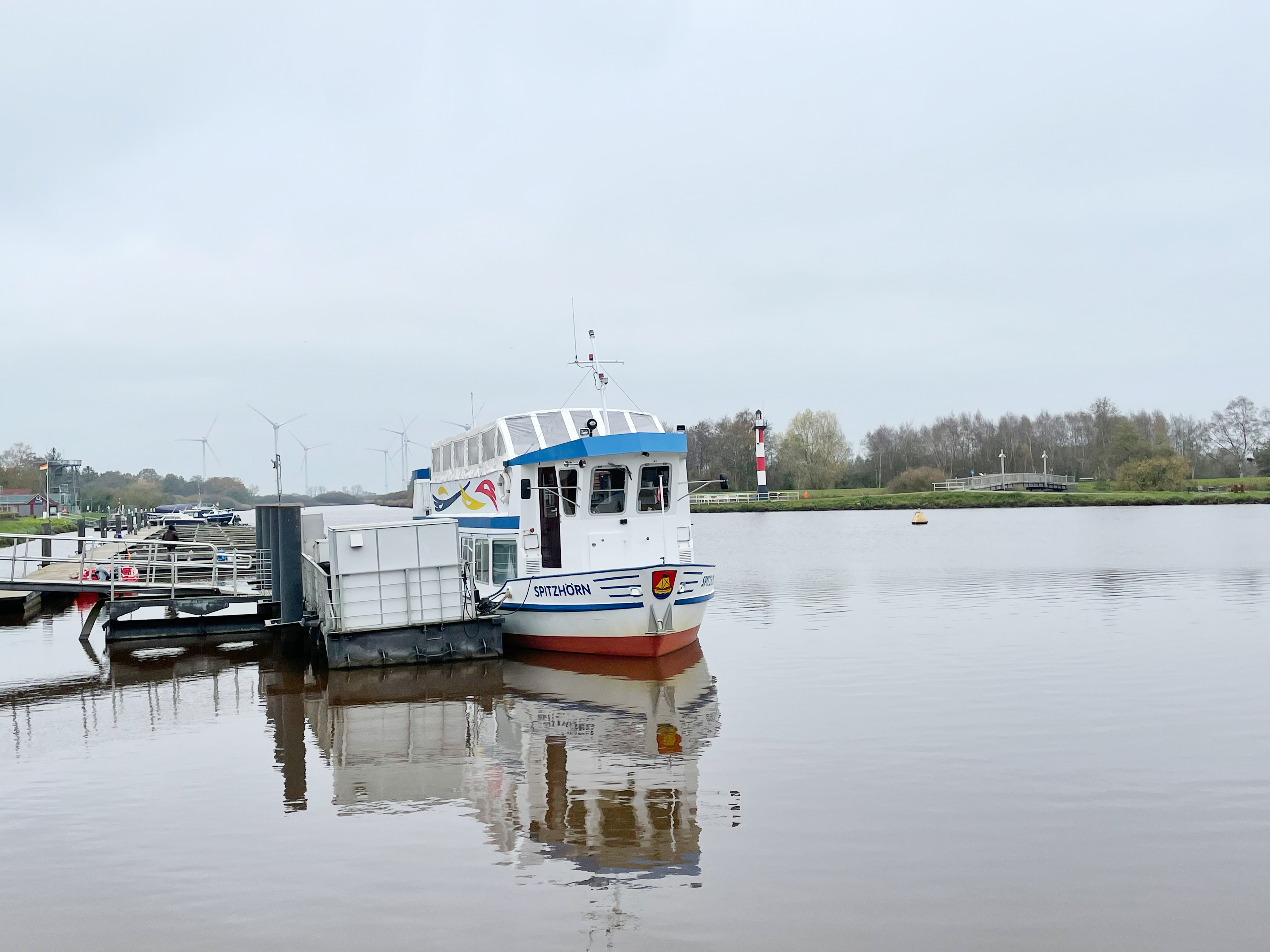 Fahrgastschiff MS SPITZHÖRN